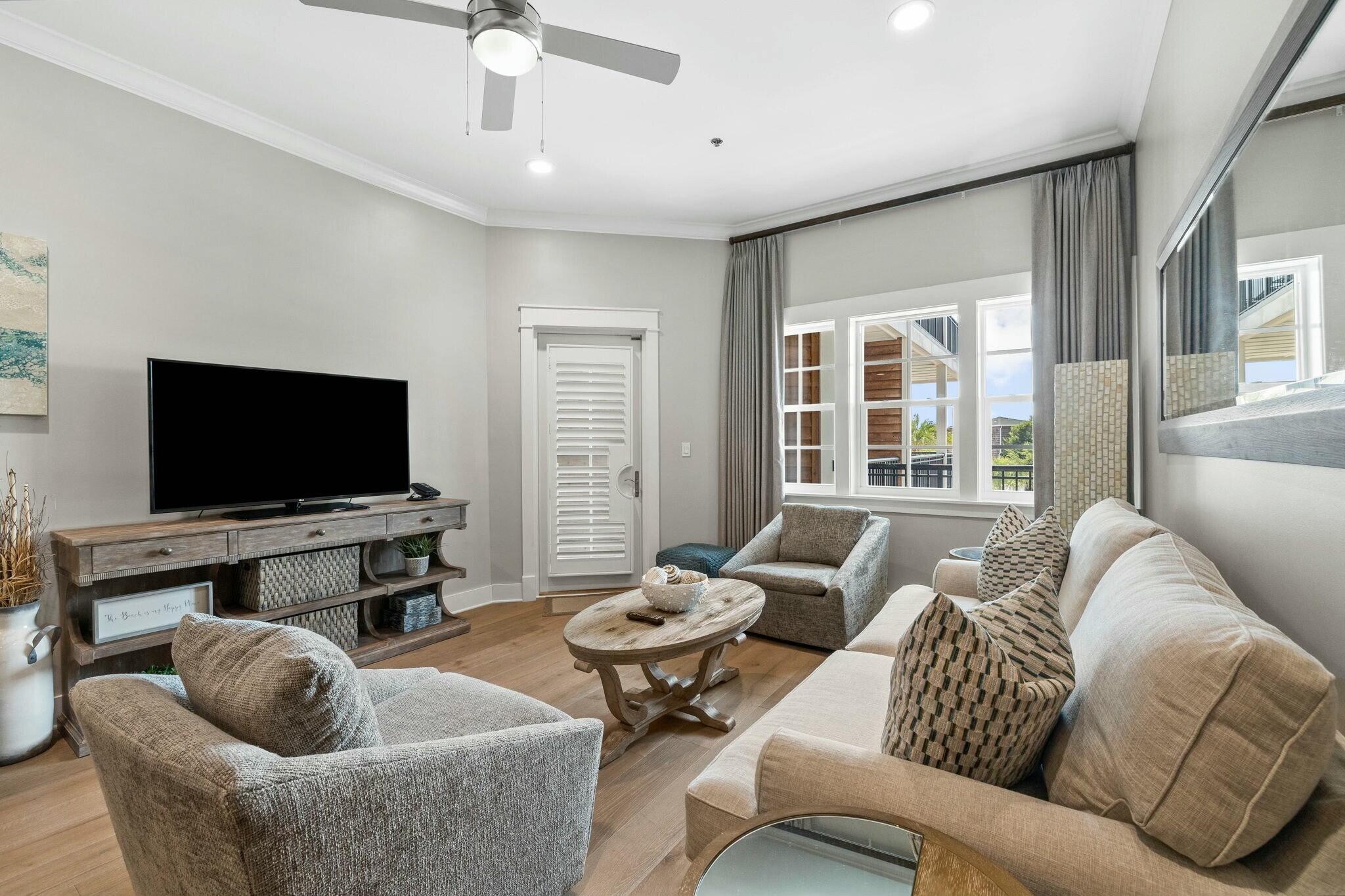 100 Matthew Boulevard, 210