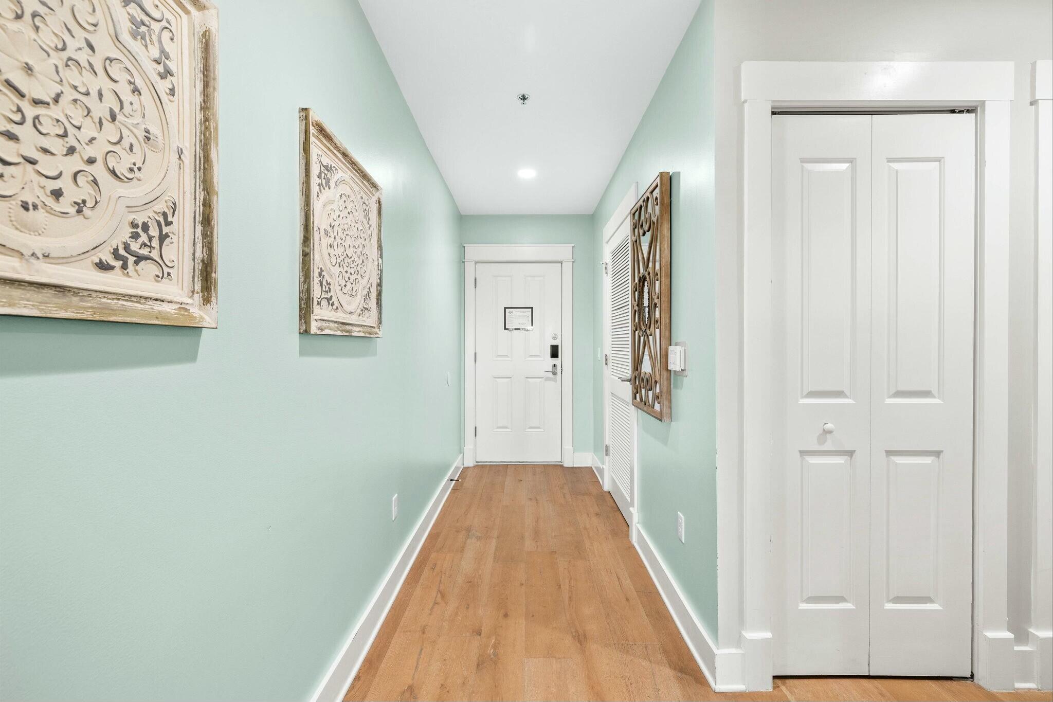 100 Matthew Boulevard, 210