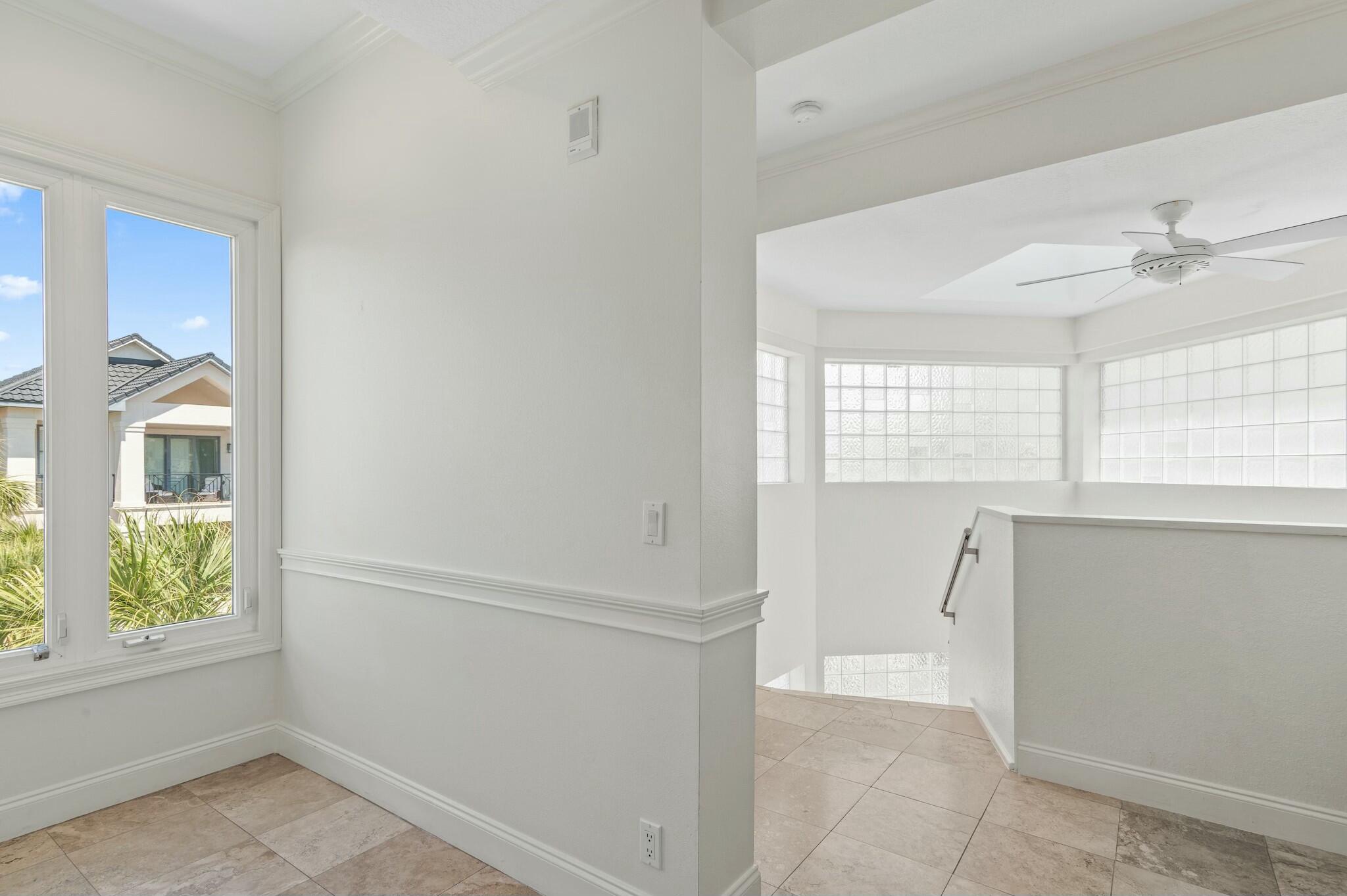 4835 Ocean Boulevard