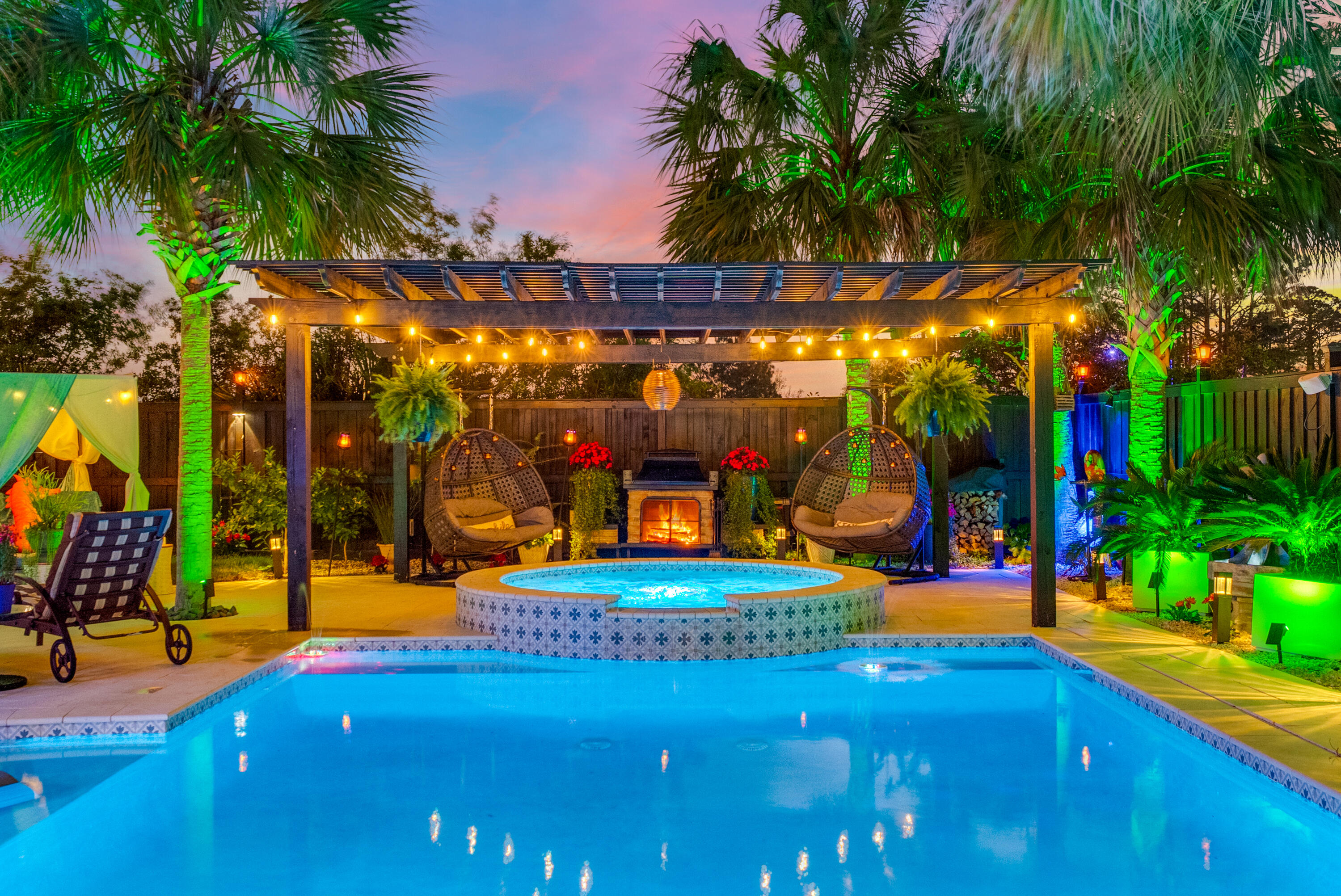 306 Coconut Grove Court