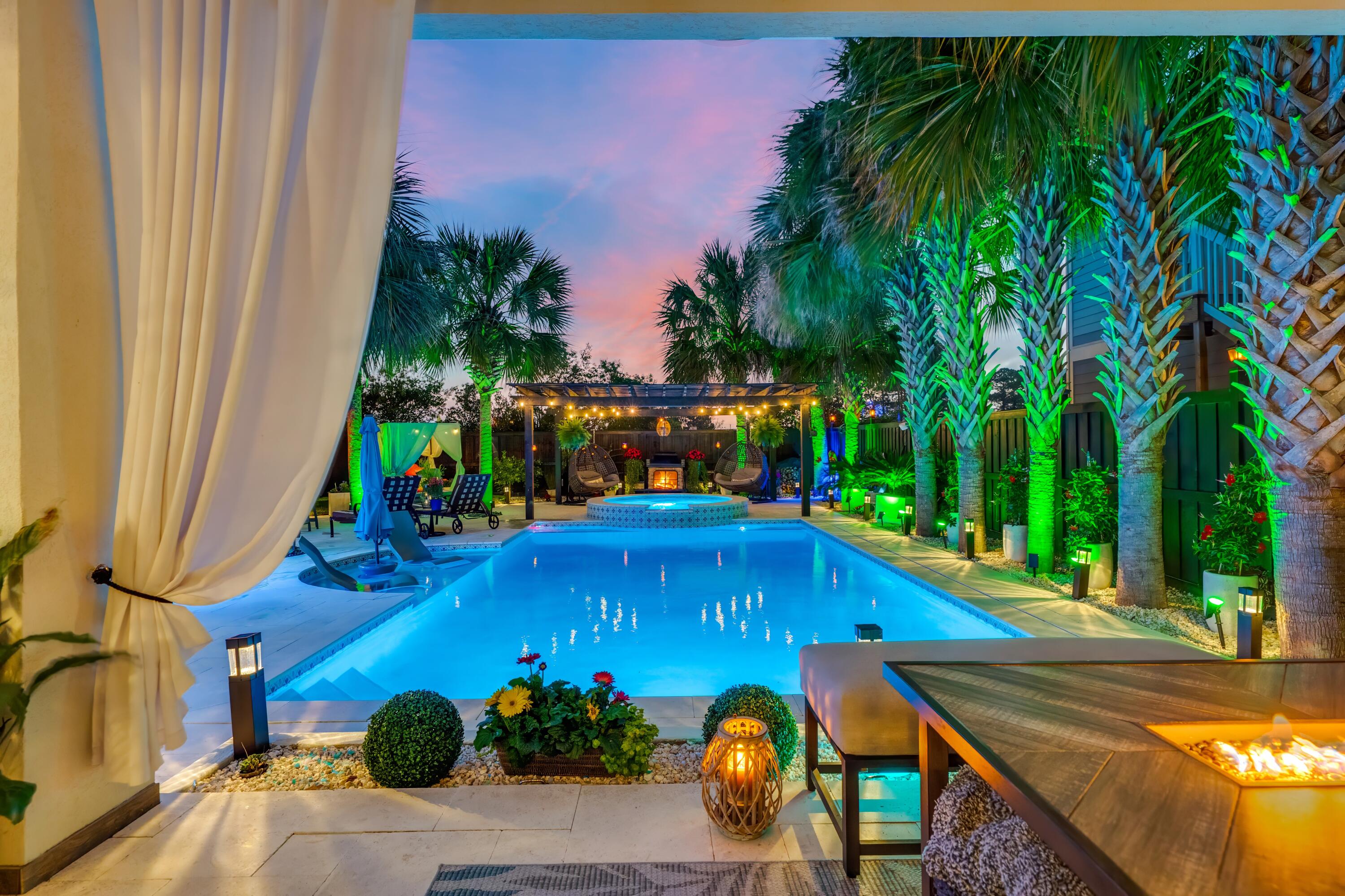 306 Coconut Grove Court