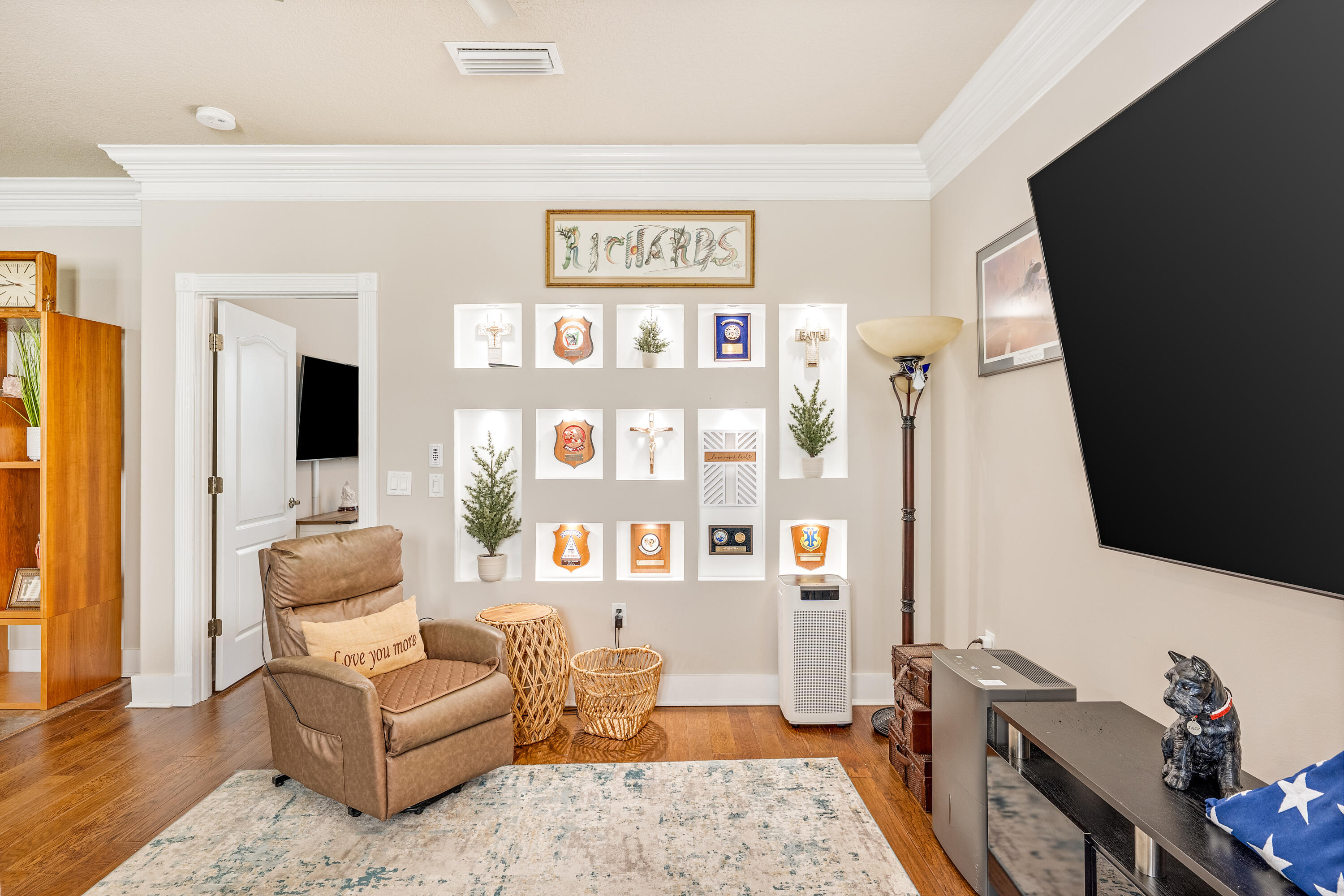 306 Coconut Grove Court