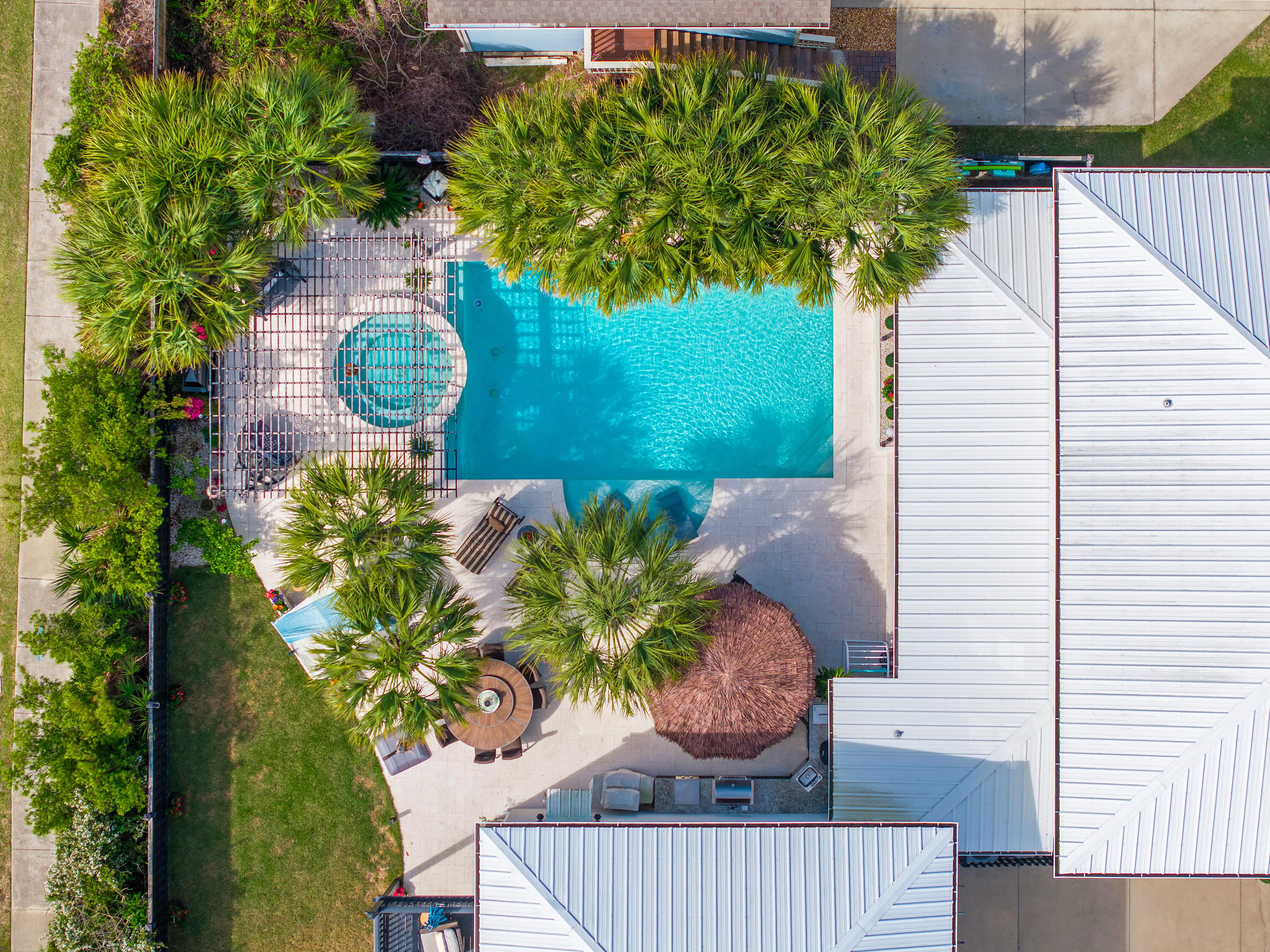 306 Coconut Grove Court