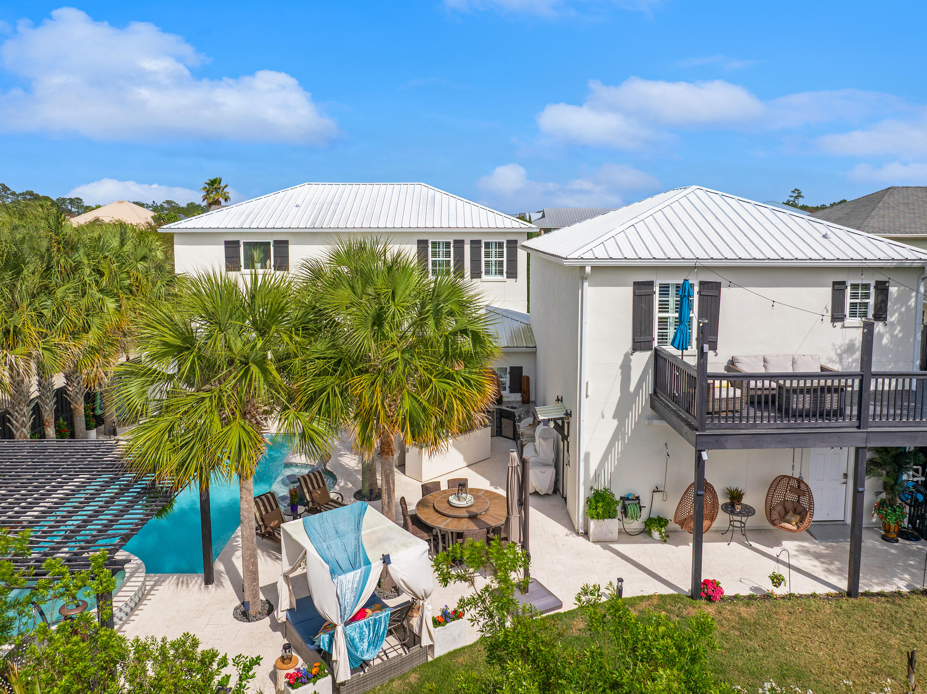 306 Coconut Grove Court