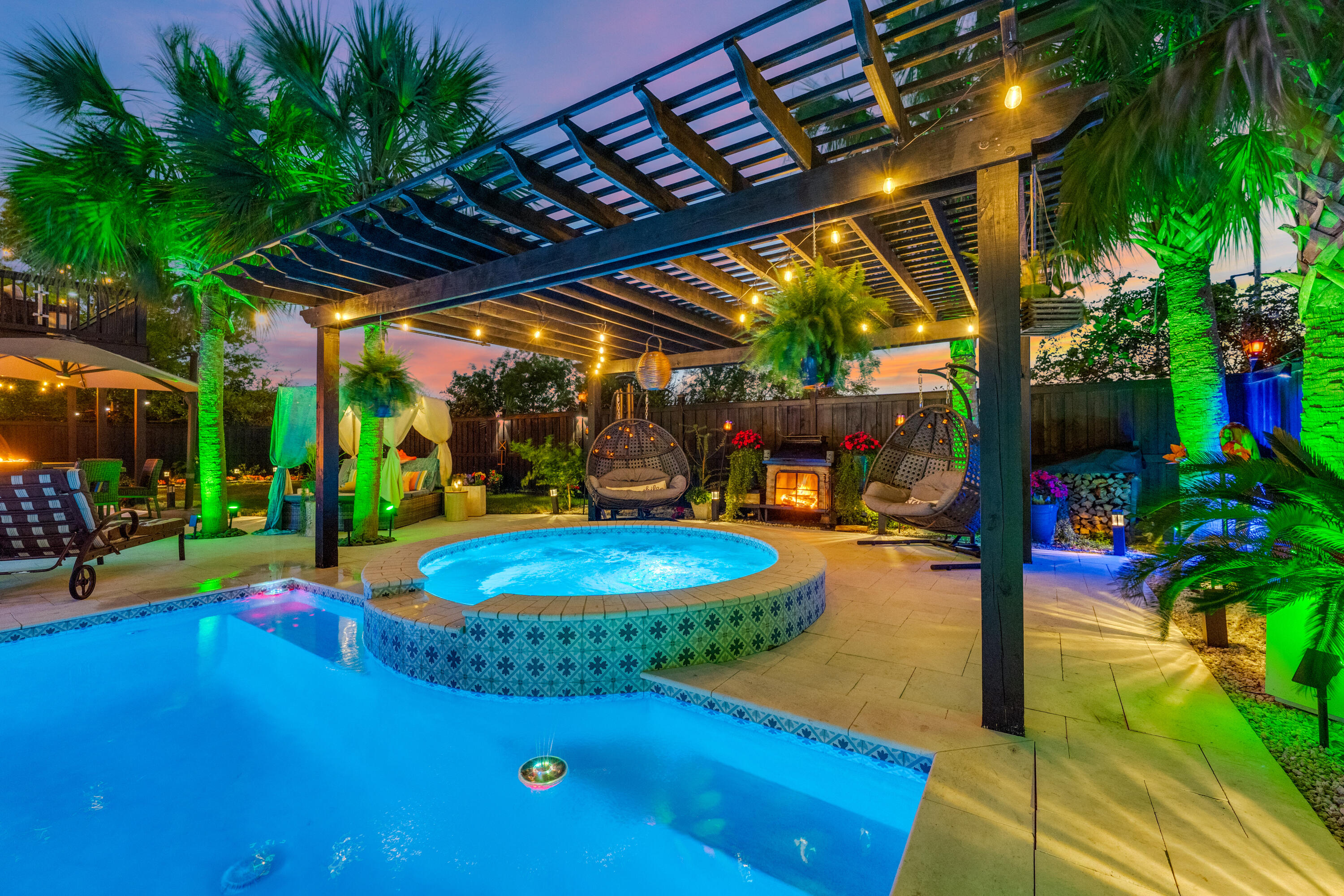 306 Coconut Grove Court