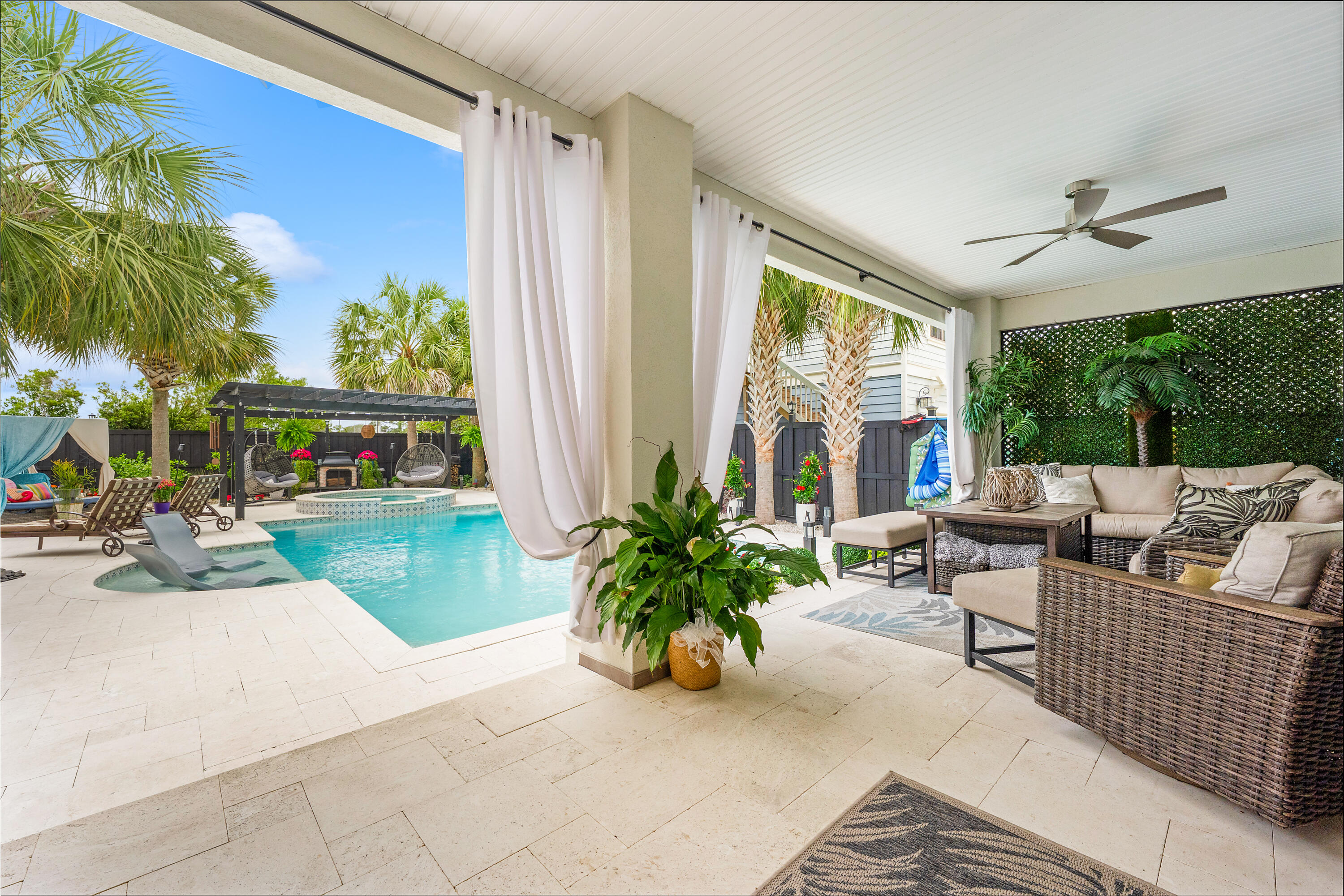 306 Coconut Grove Court