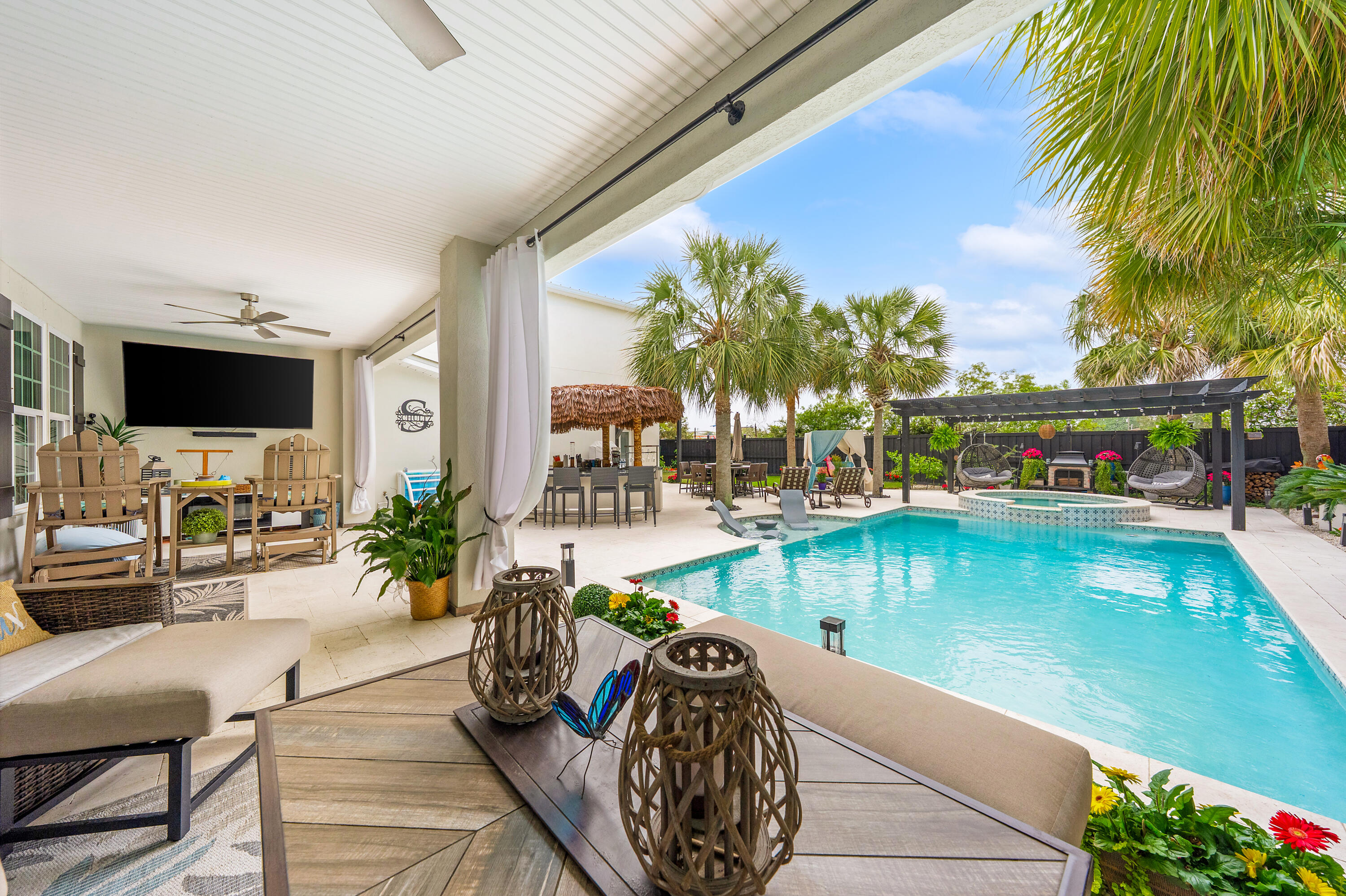 306 Coconut Grove Court