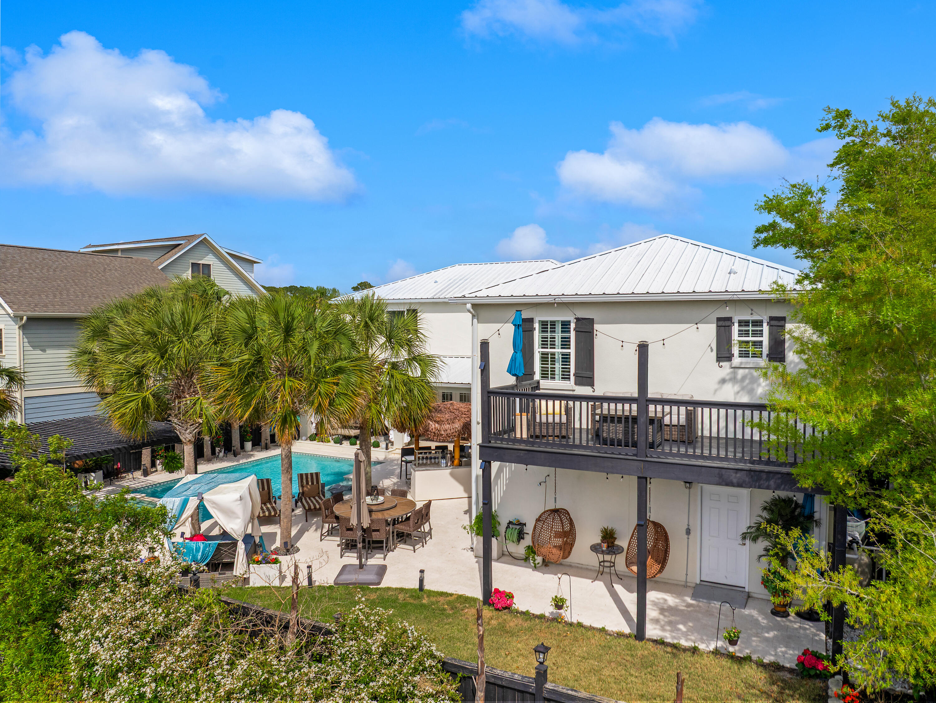 306 Coconut Grove Court