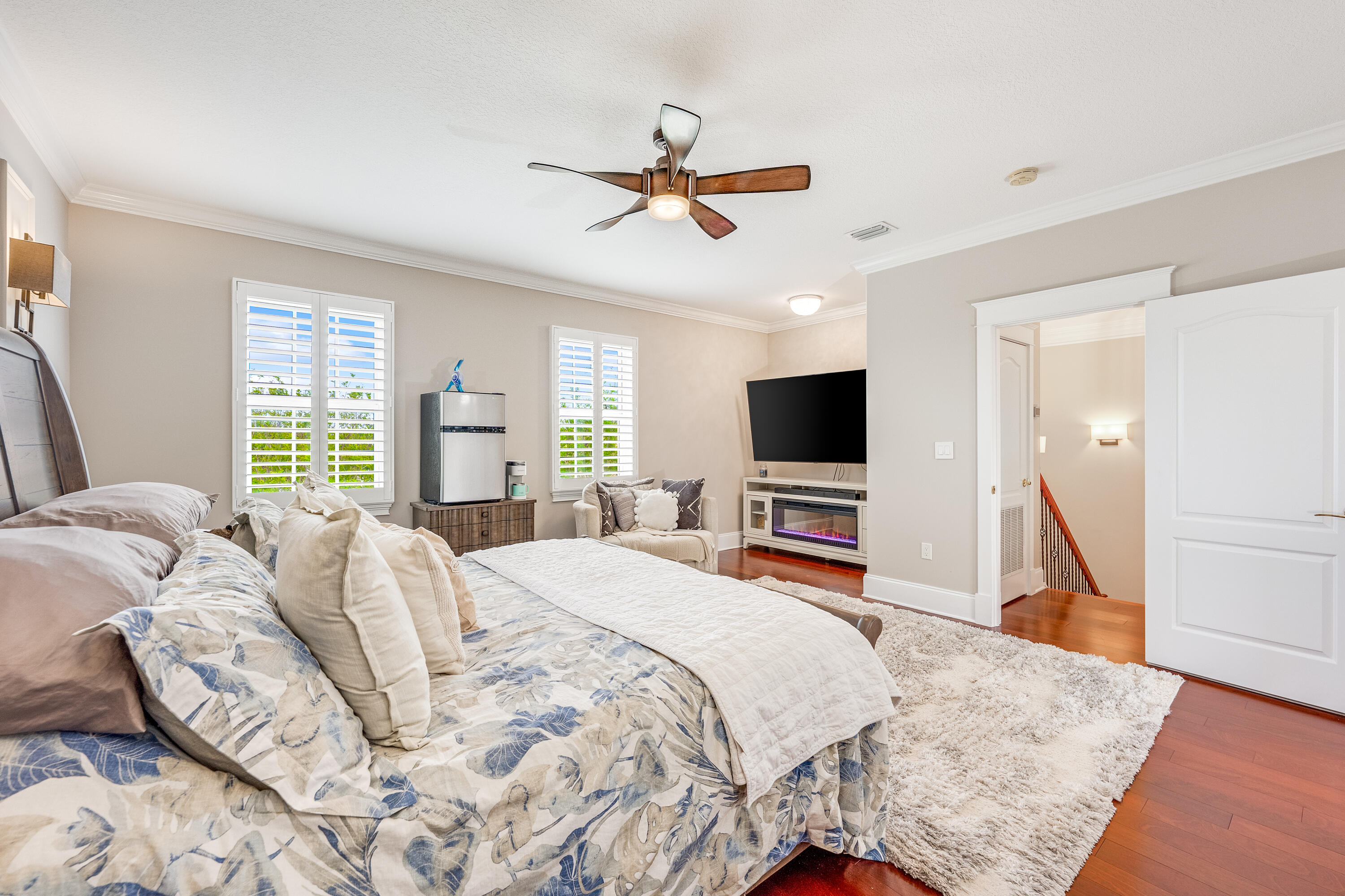 306 Coconut Grove Court