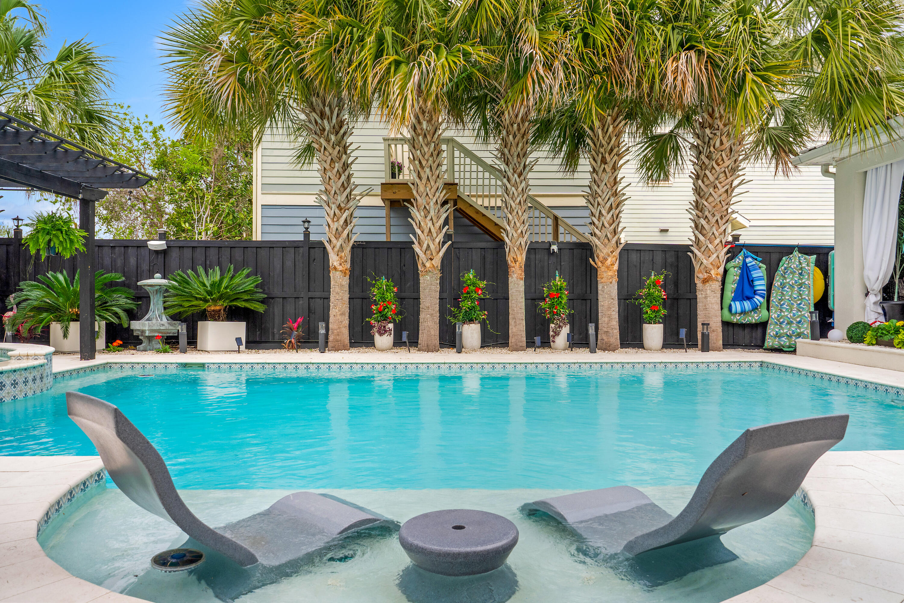 306 Coconut Grove Court