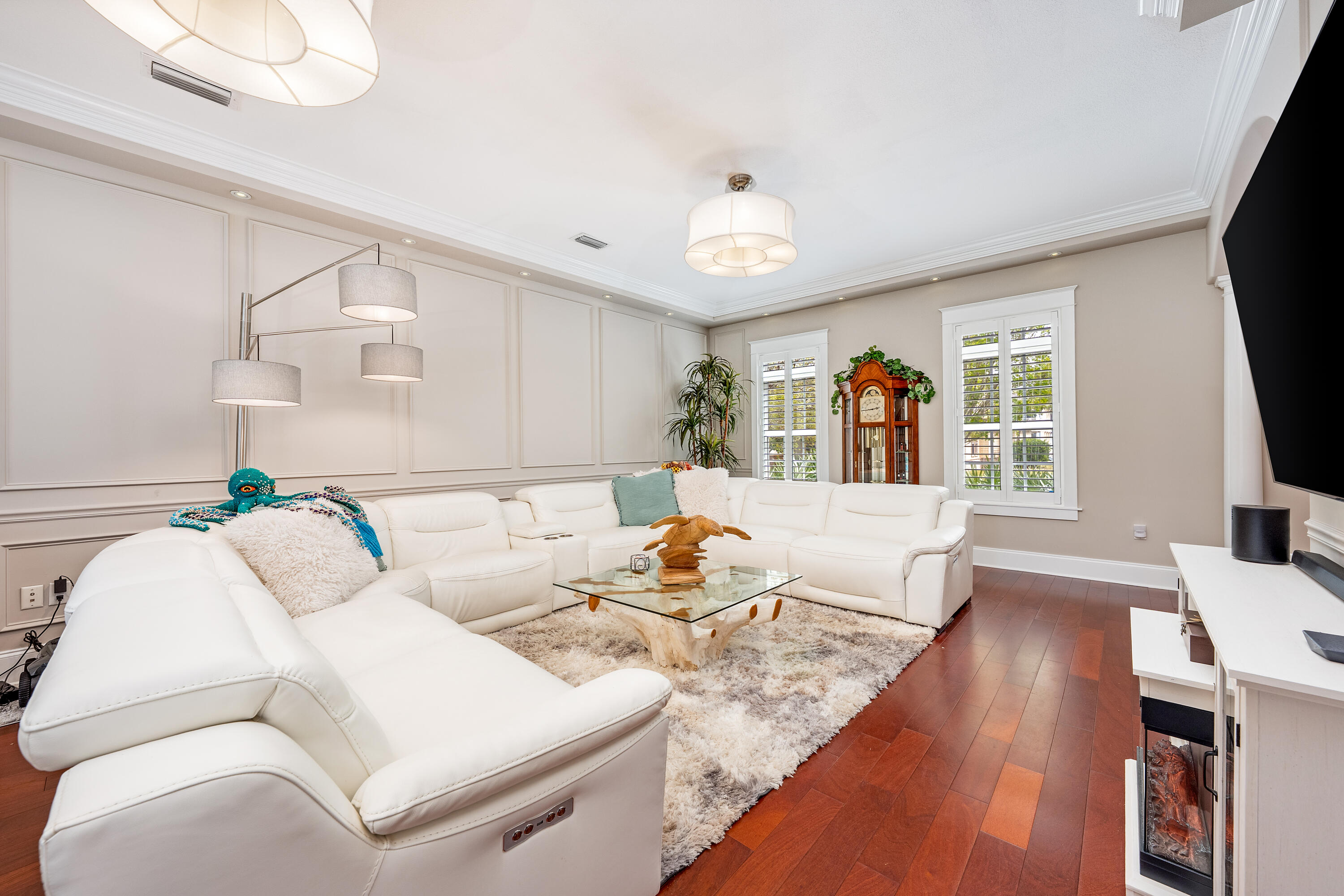 306 Coconut Grove Court