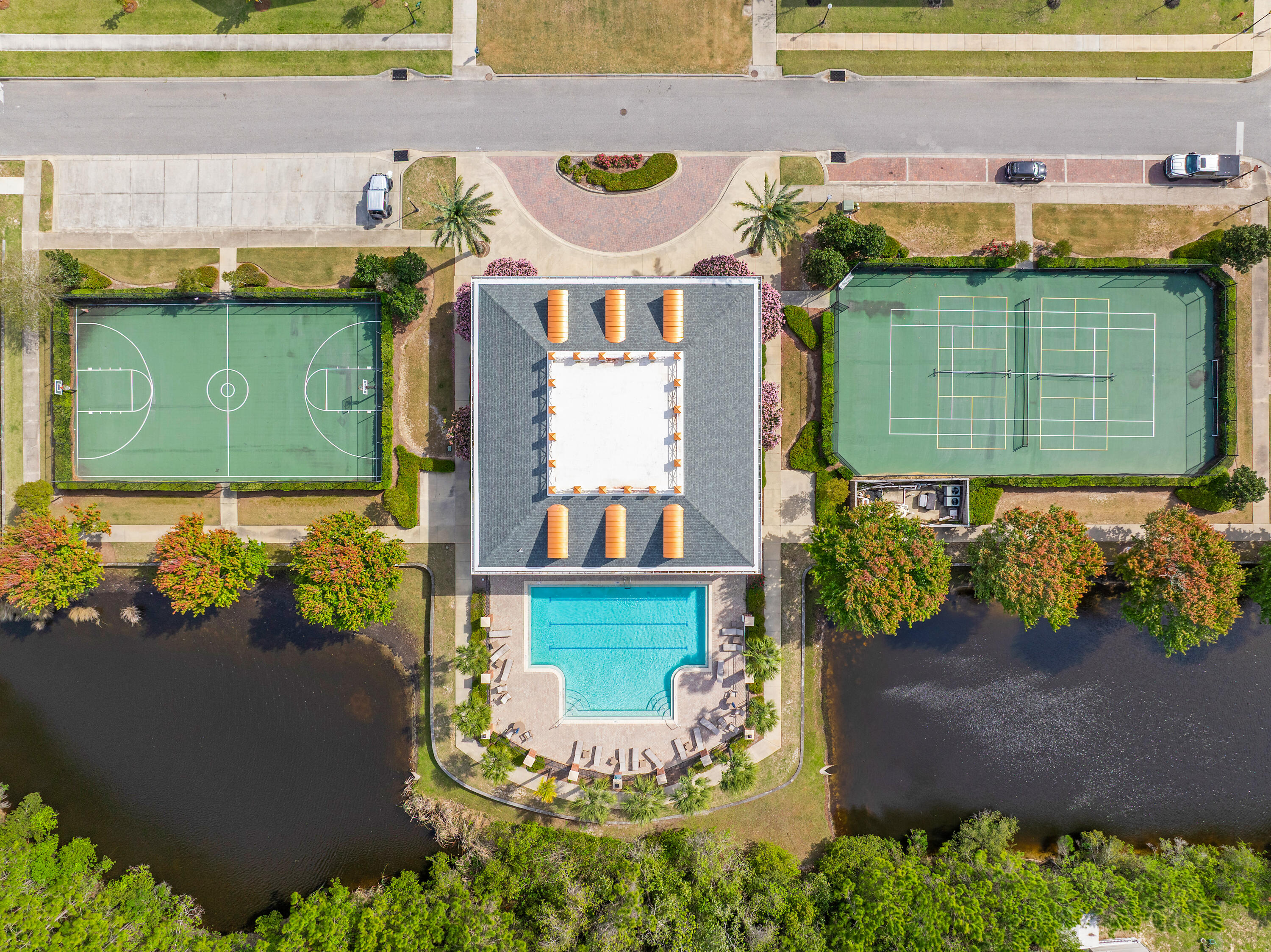 306 Coconut Grove Court