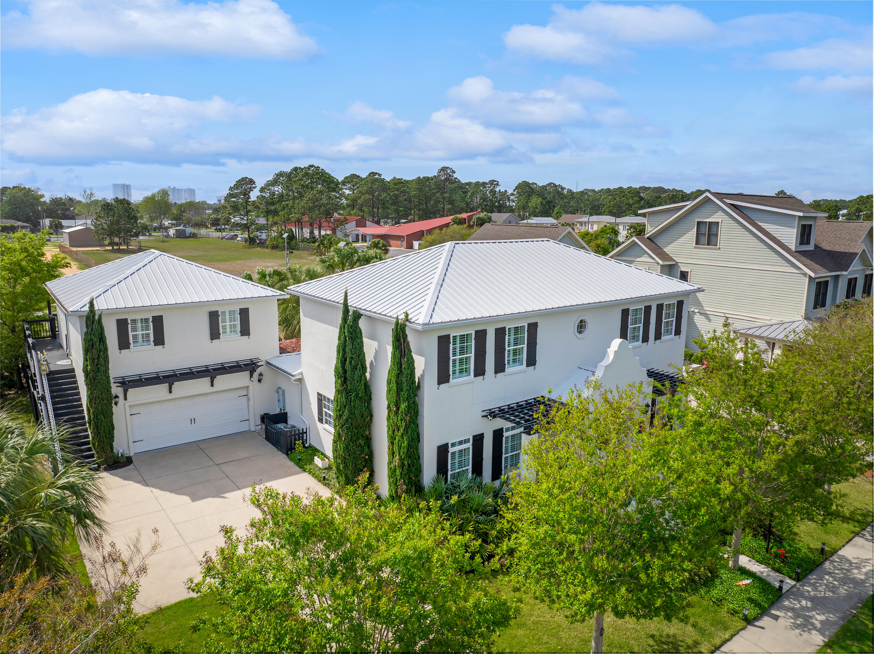 306 Coconut Grove Court