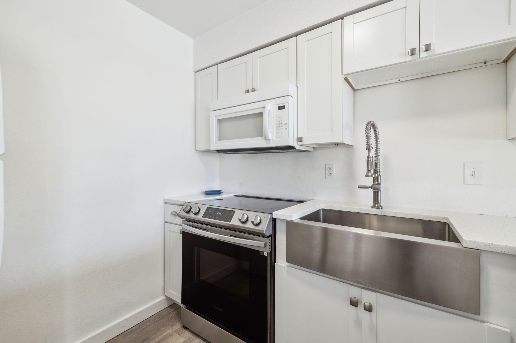 145 Beachfront Trail, UNIT 102A