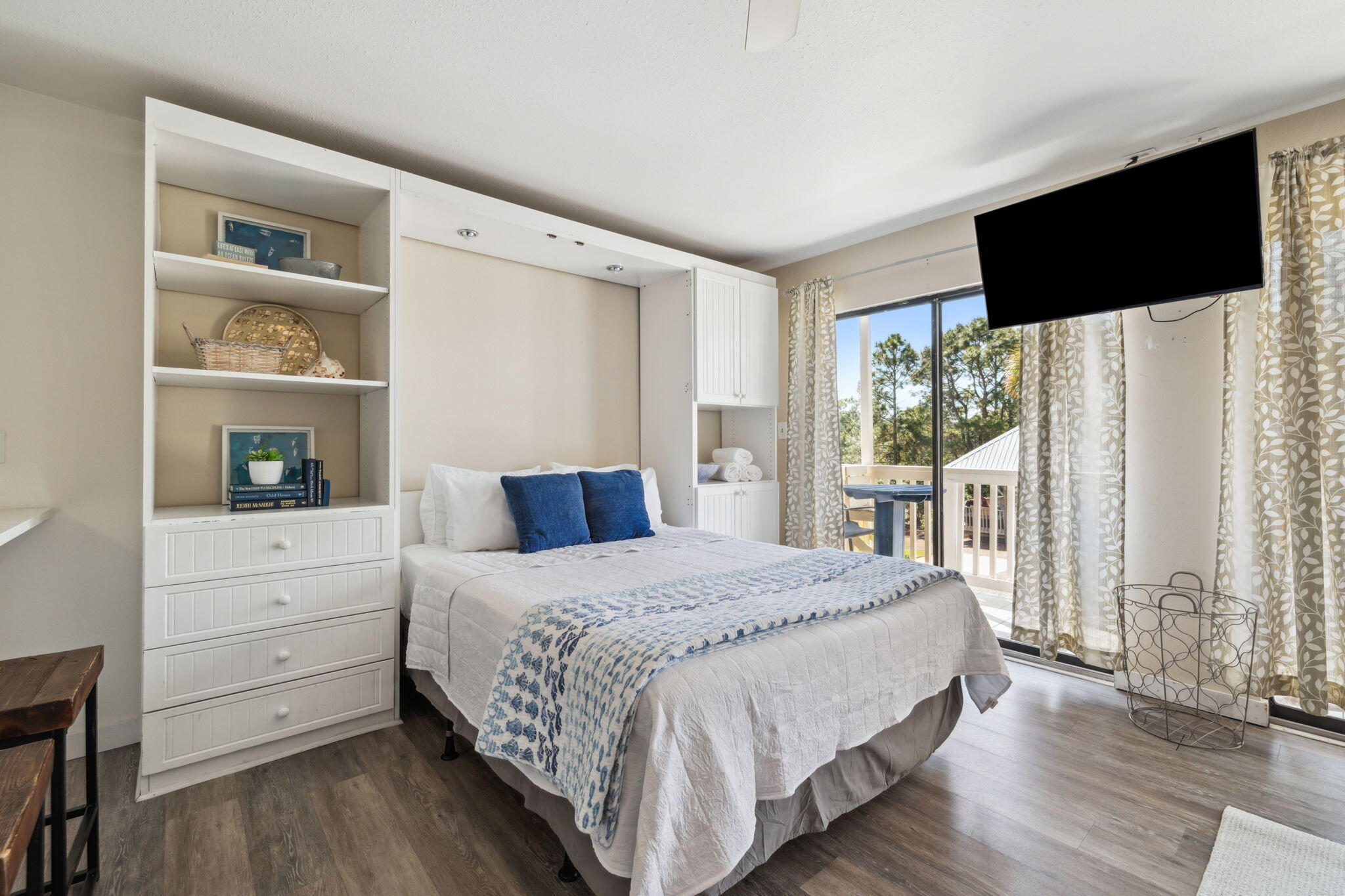 145 Beachfront Trail, UNIT 102A