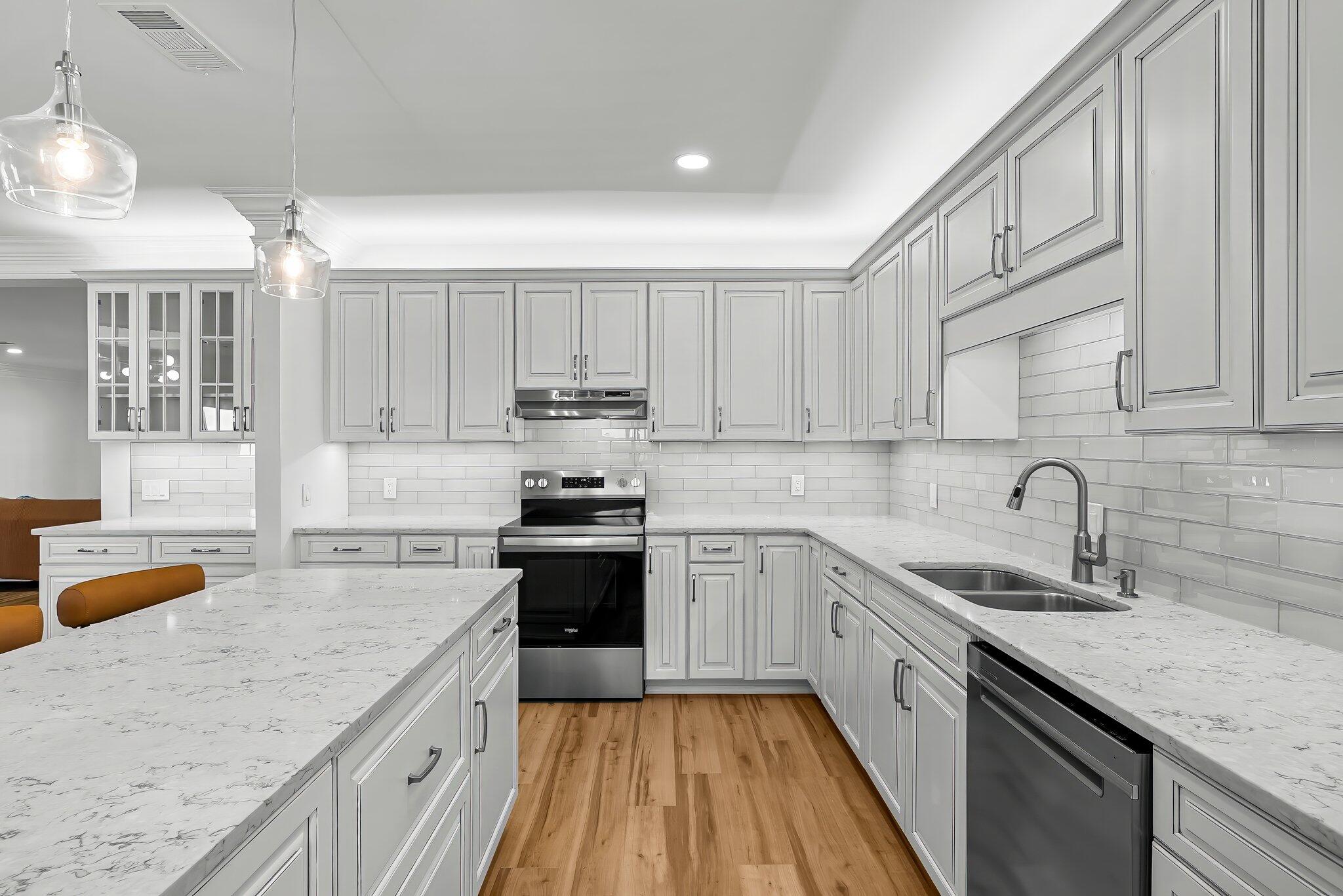 5801 Thomas Drive, UNIT 1414