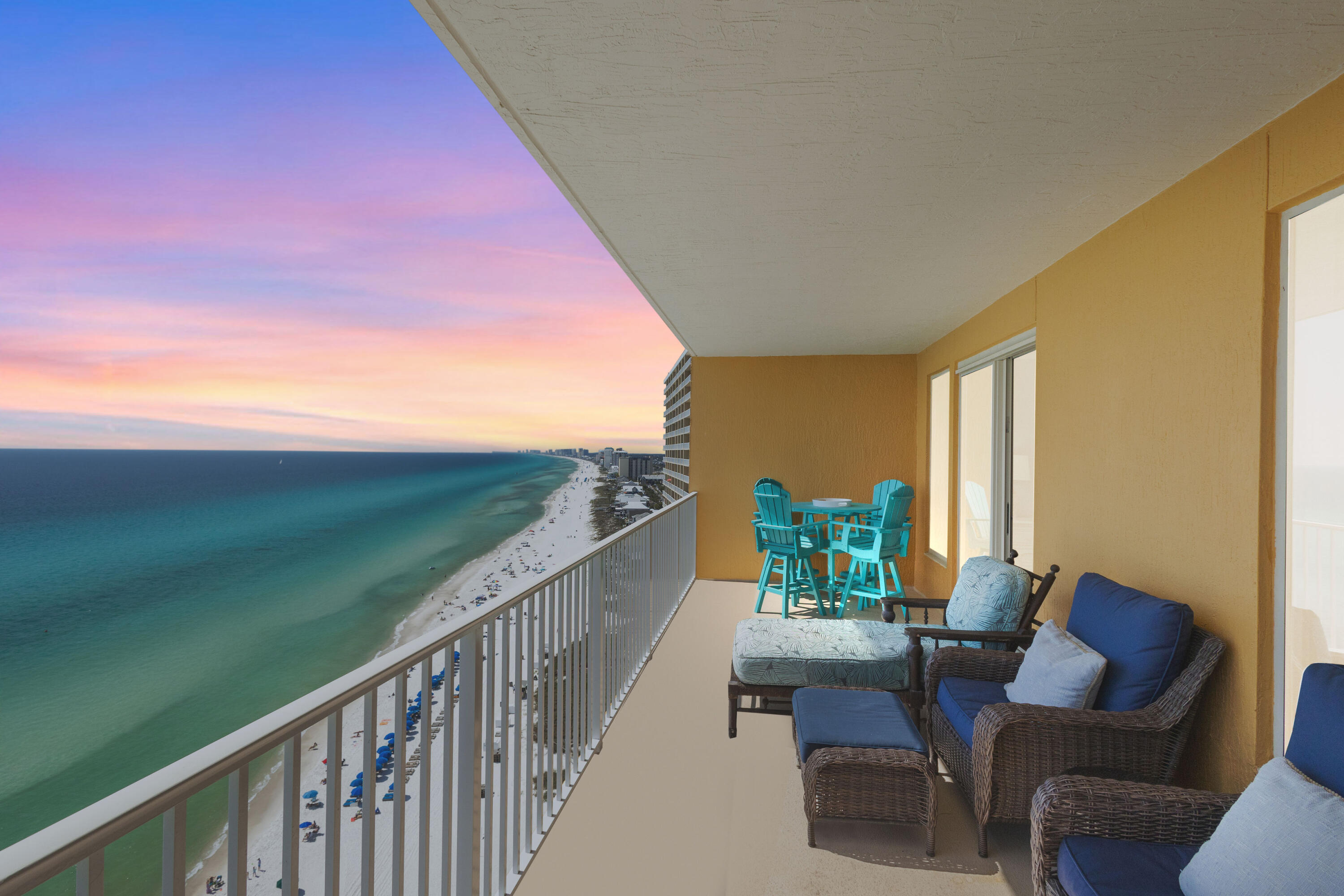 5004 Thomas Drive, UNIT 1709