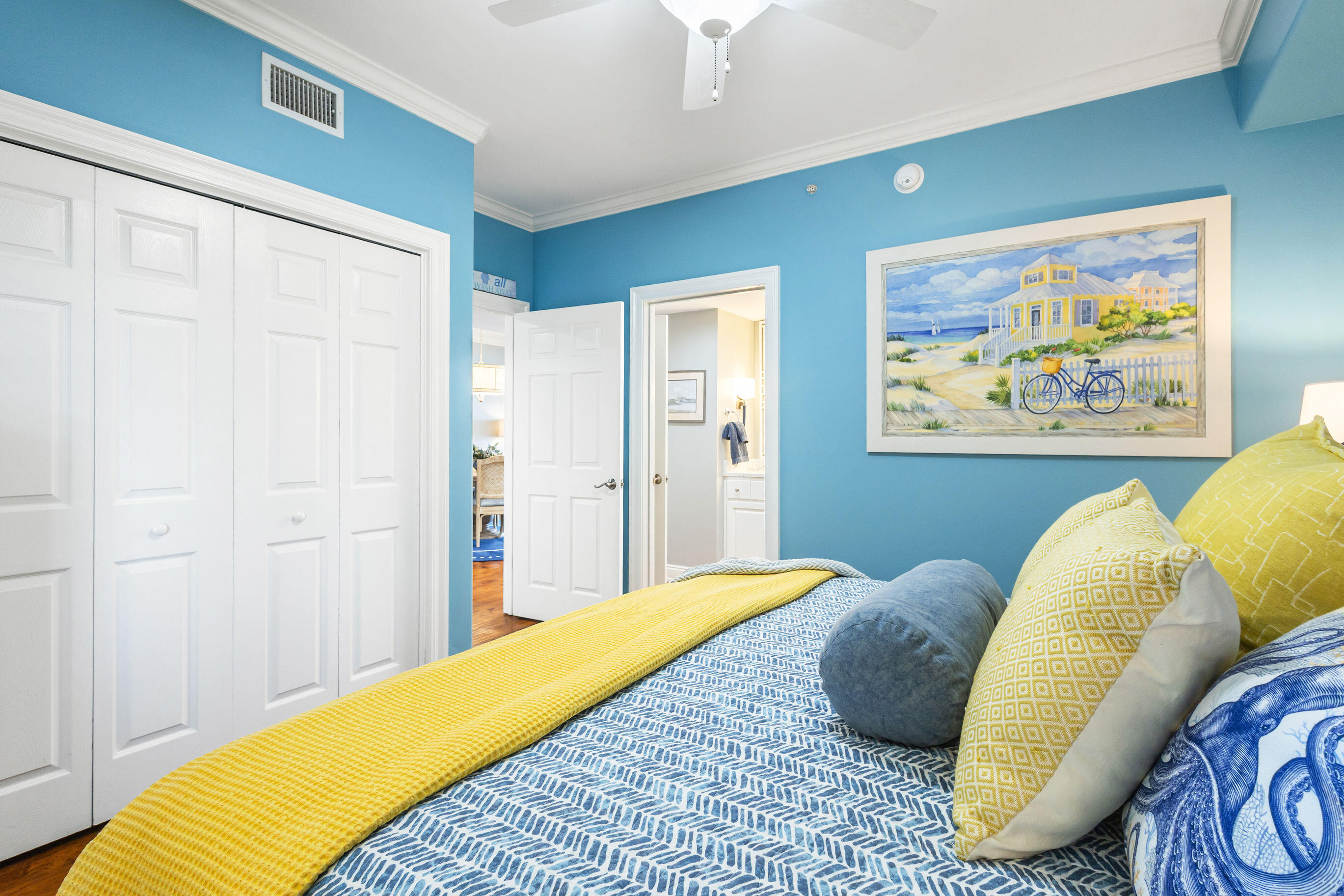 5004 Thomas Drive, UNIT 1709