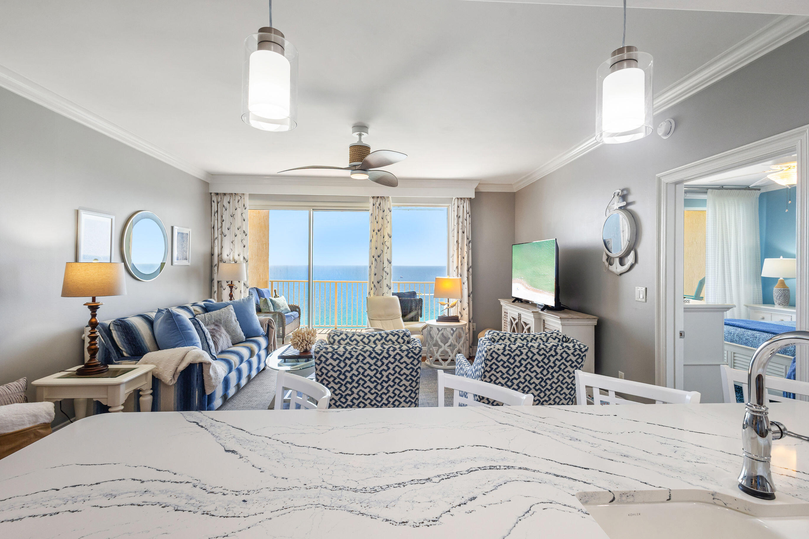 5004 Thomas Drive, UNIT 1709