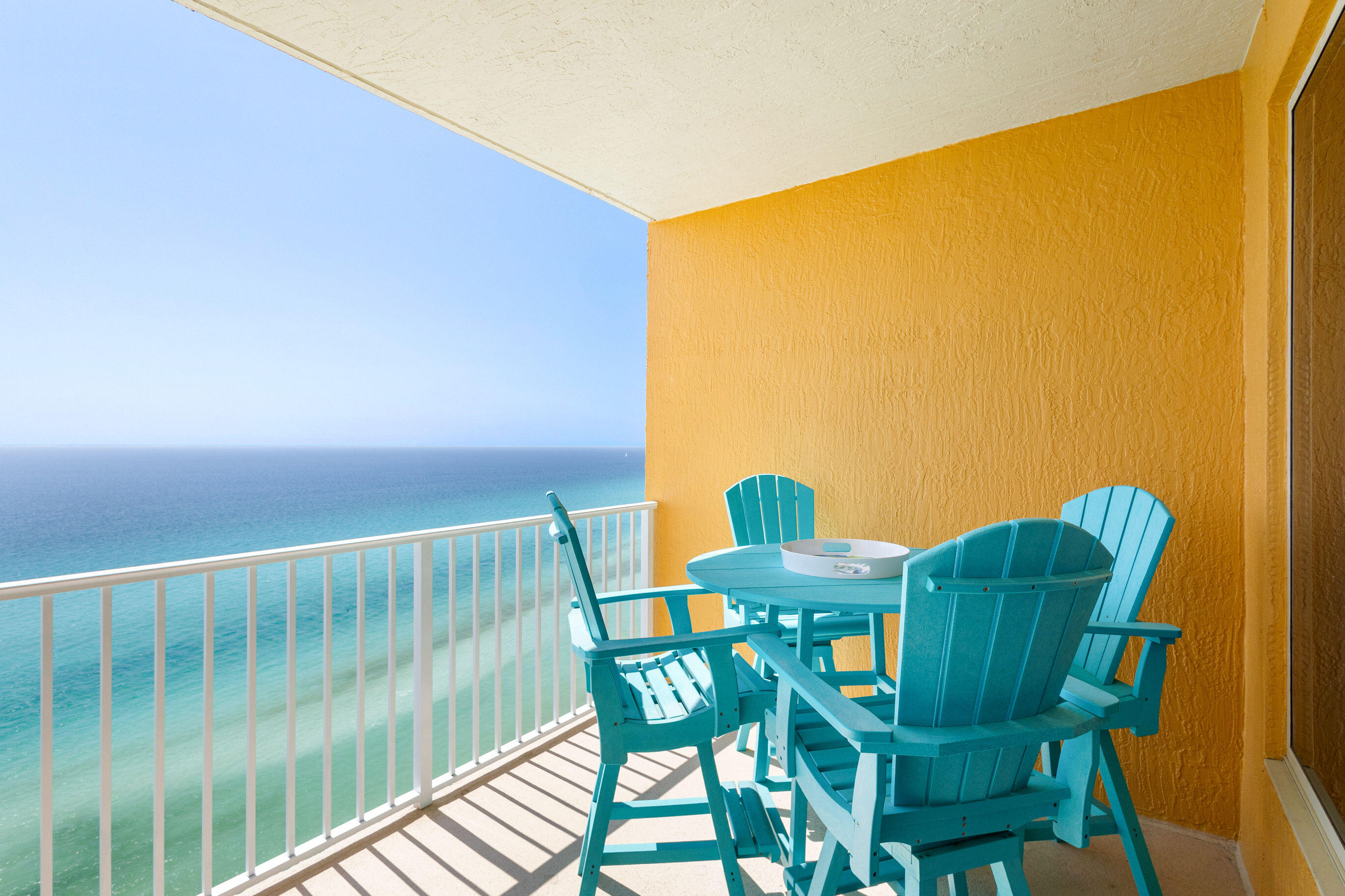 5004 Thomas Drive, UNIT 1709