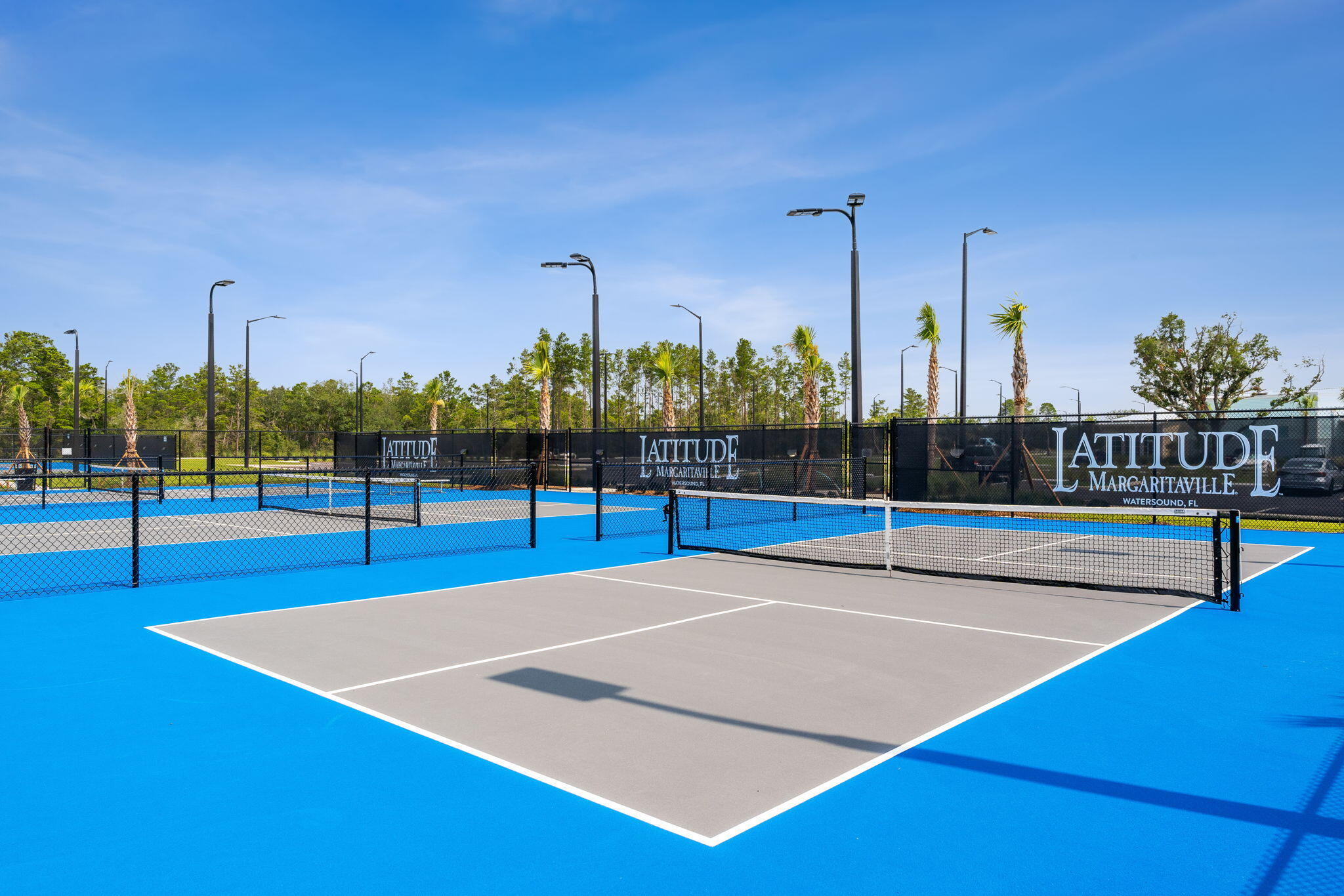 8526 ISLAND BREEZE Avenue