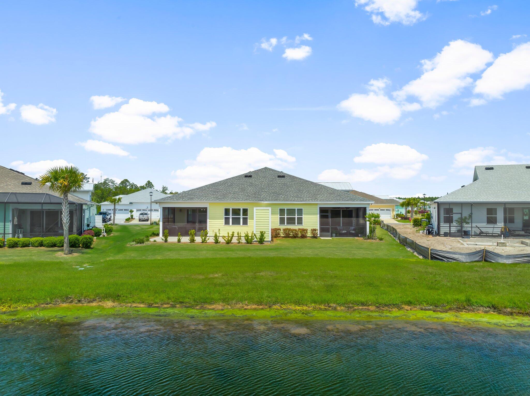 8526 ISLAND BREEZE Avenue