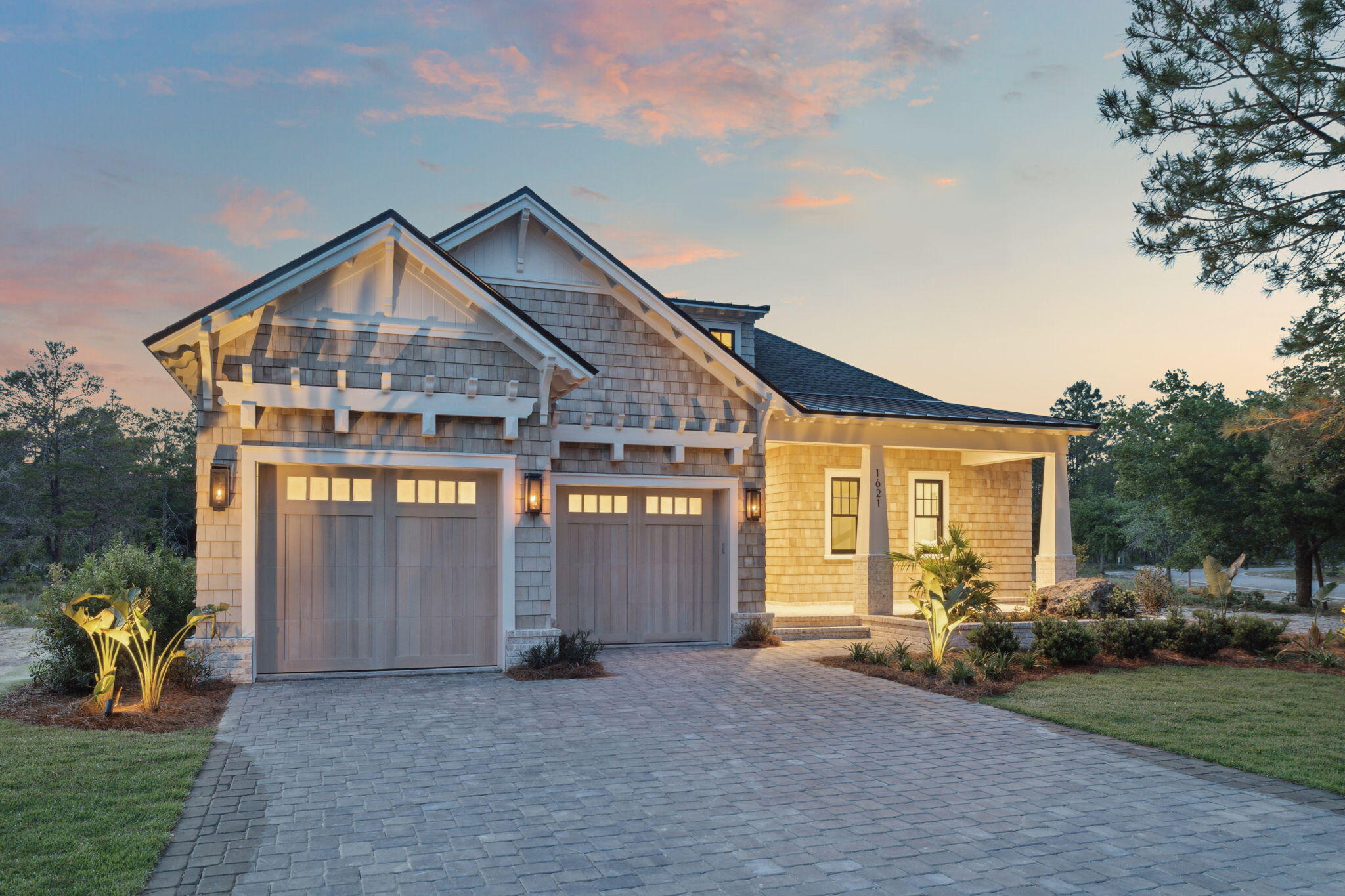 1621 Meadowlark Way
