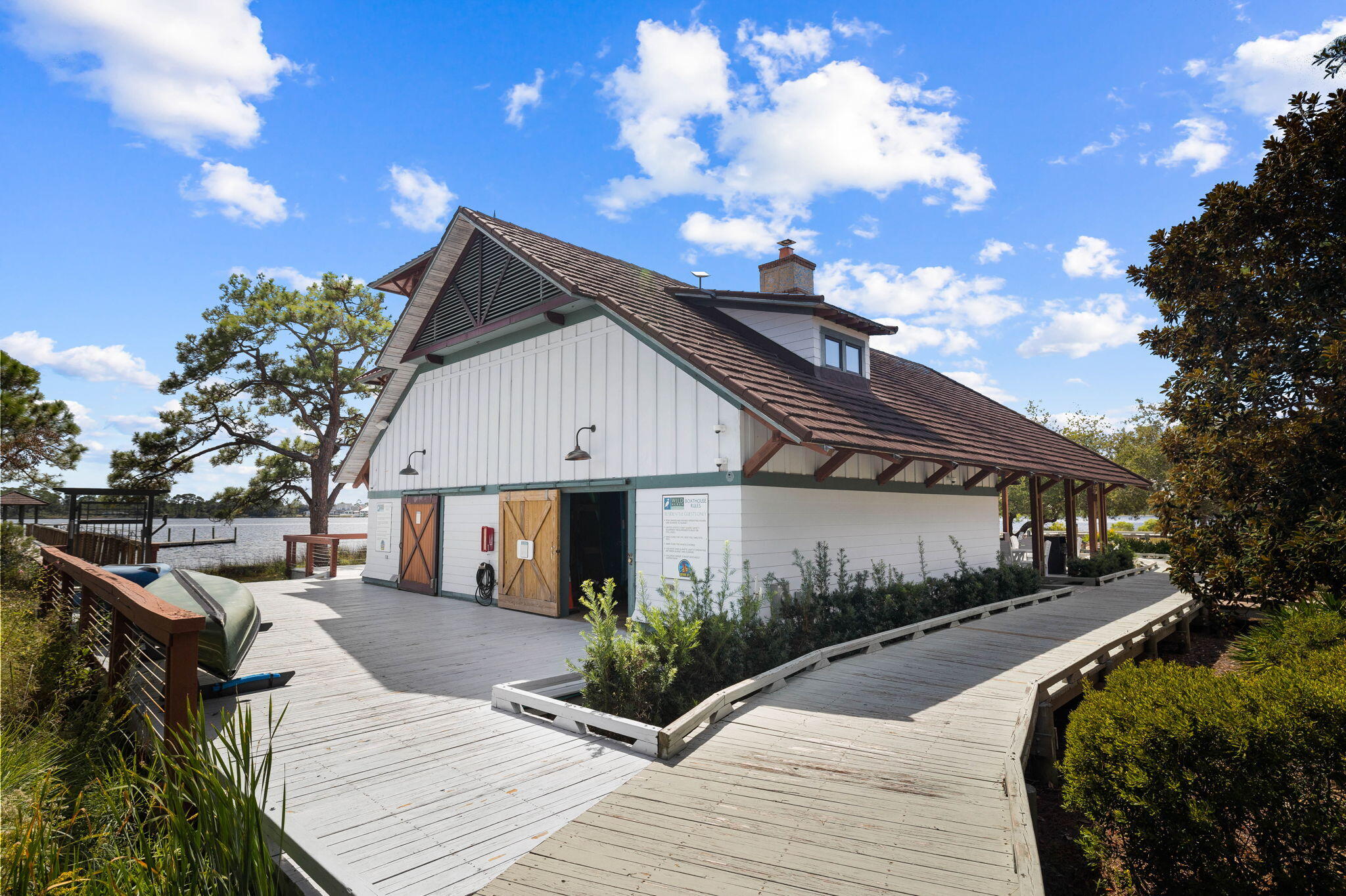 1621 Meadowlark Way