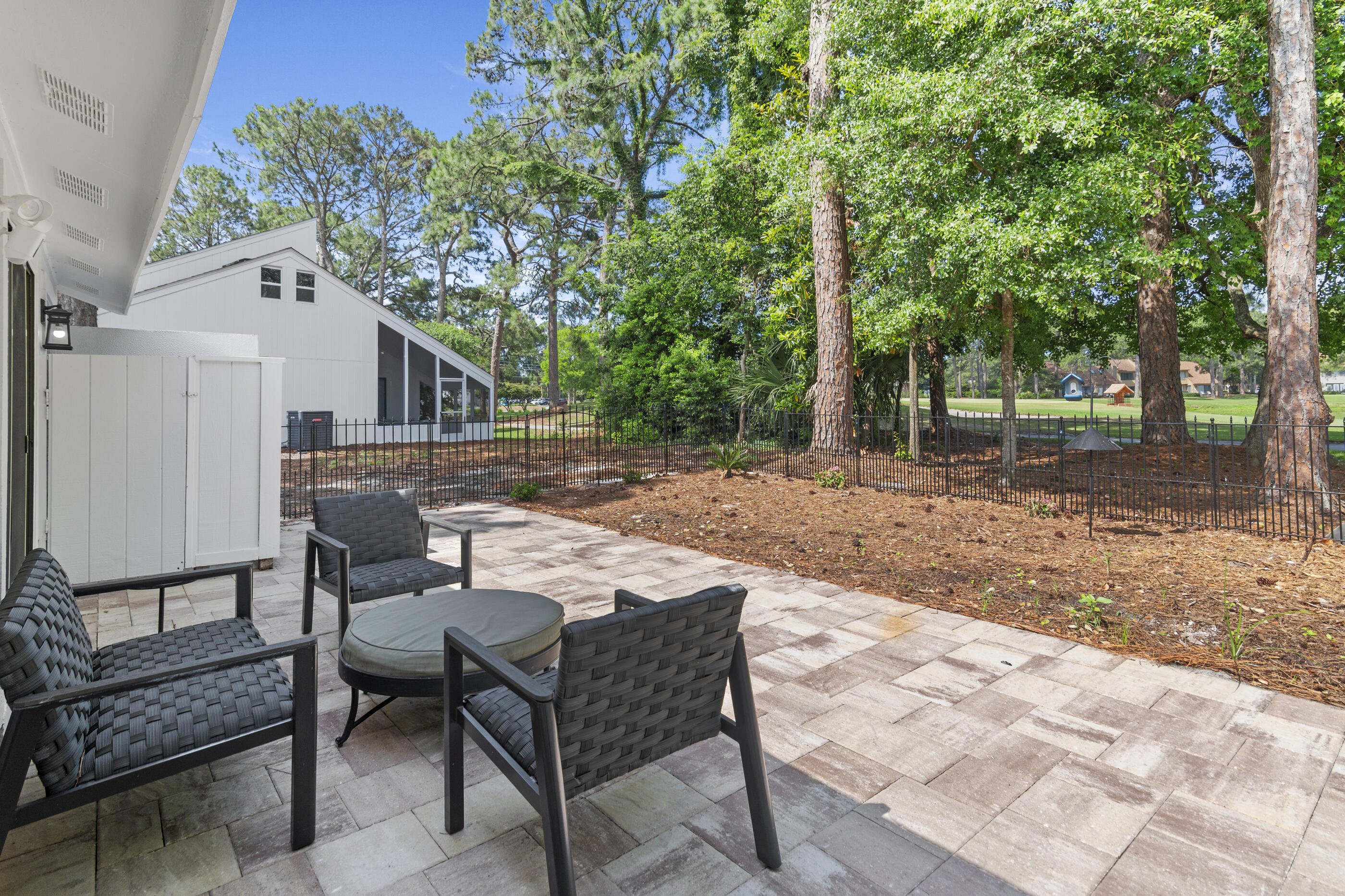 399 Linkside Drive