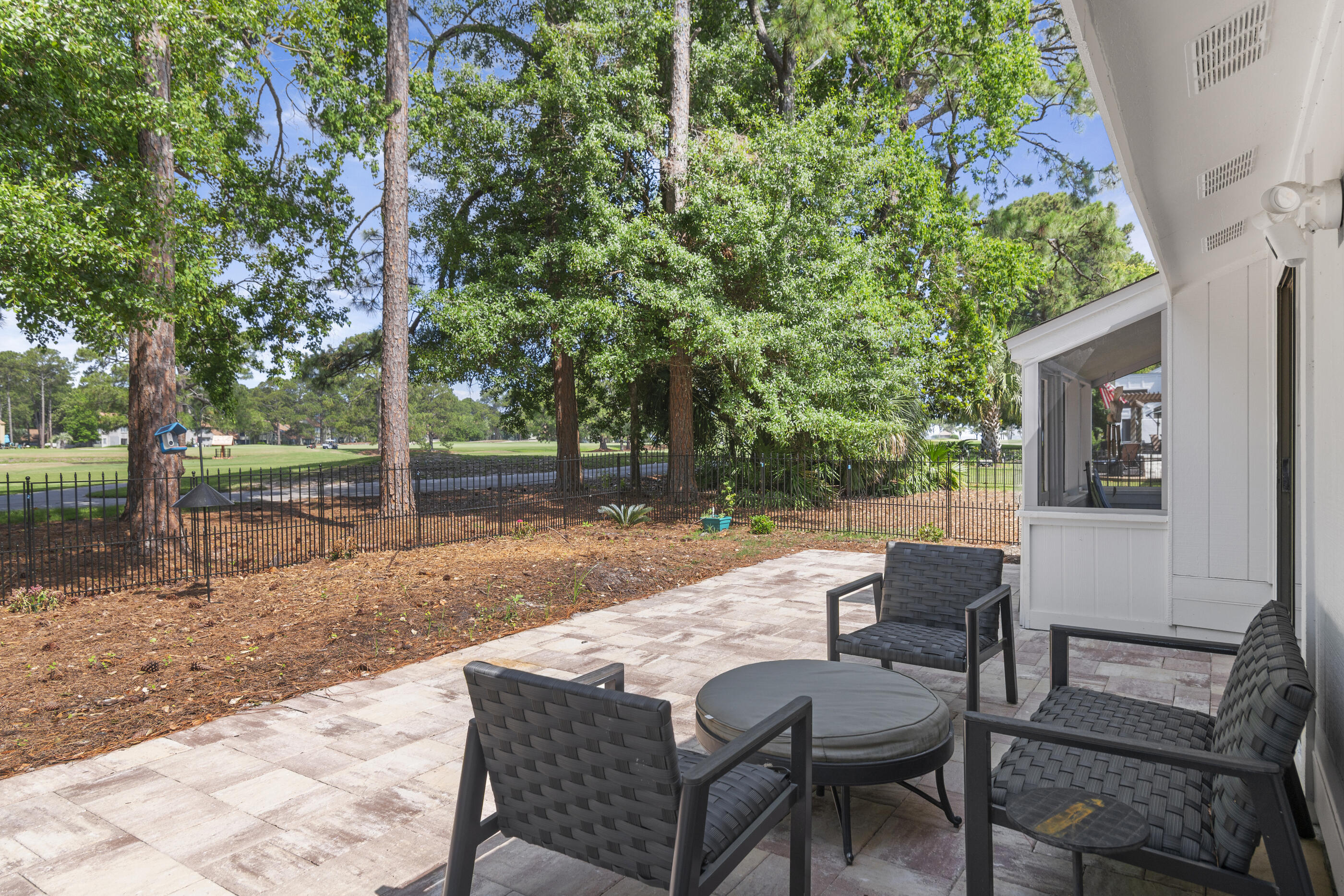399 Linkside Drive