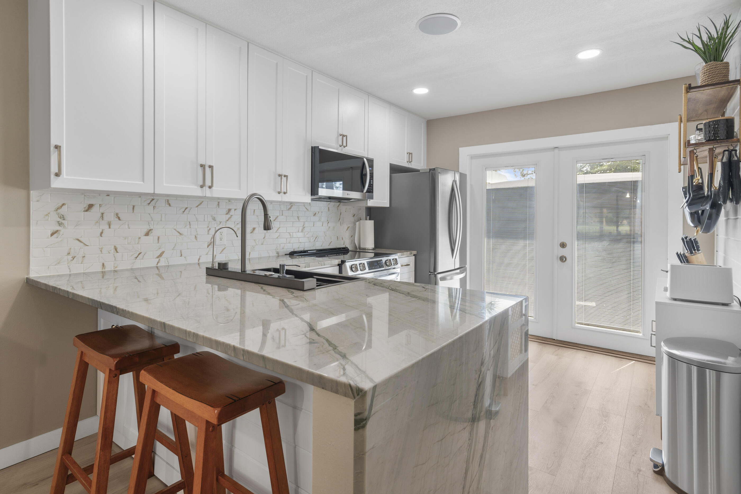 399 Linkside Drive