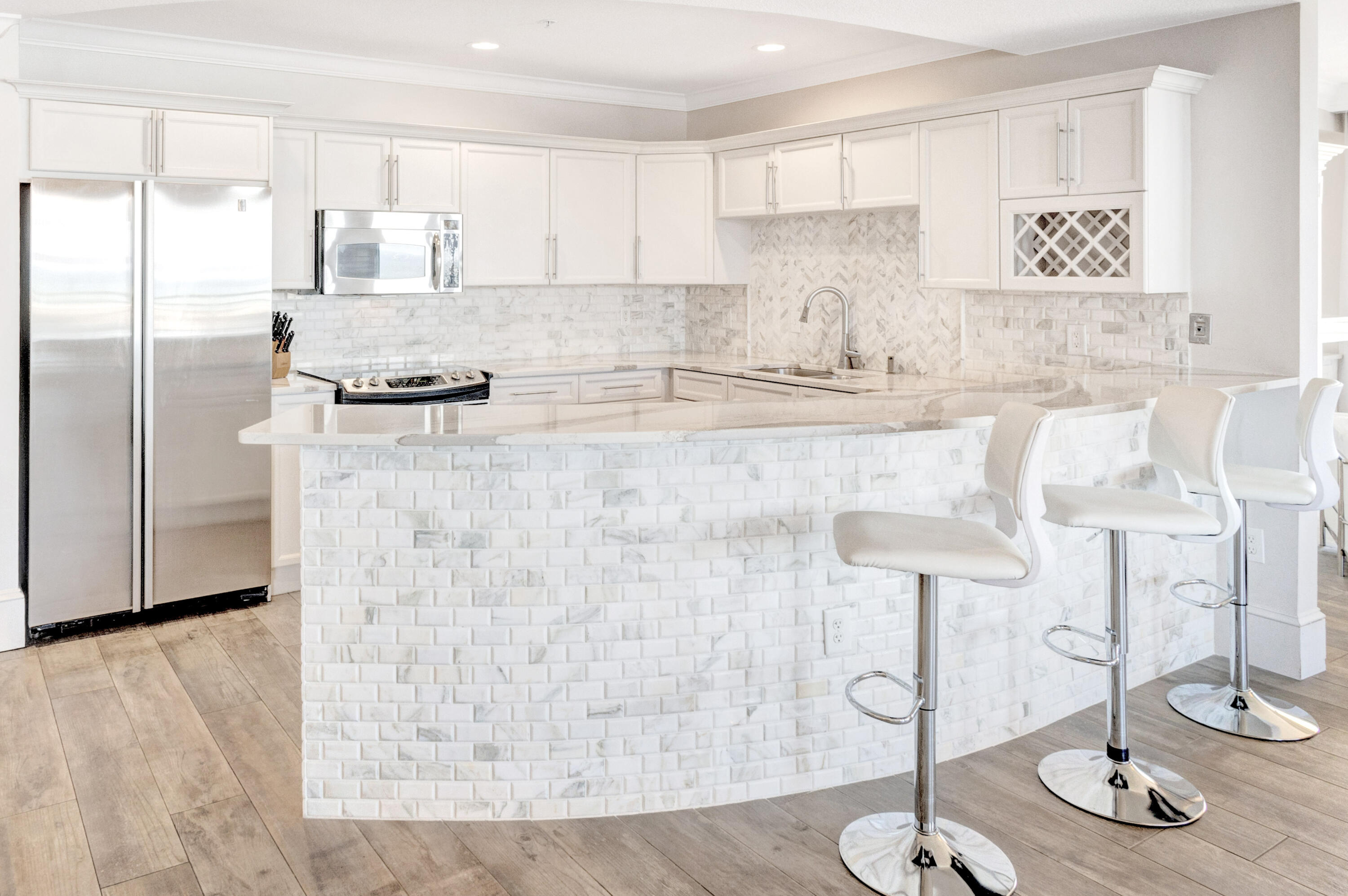 10 Harbor Boulevard, UNIT W1025