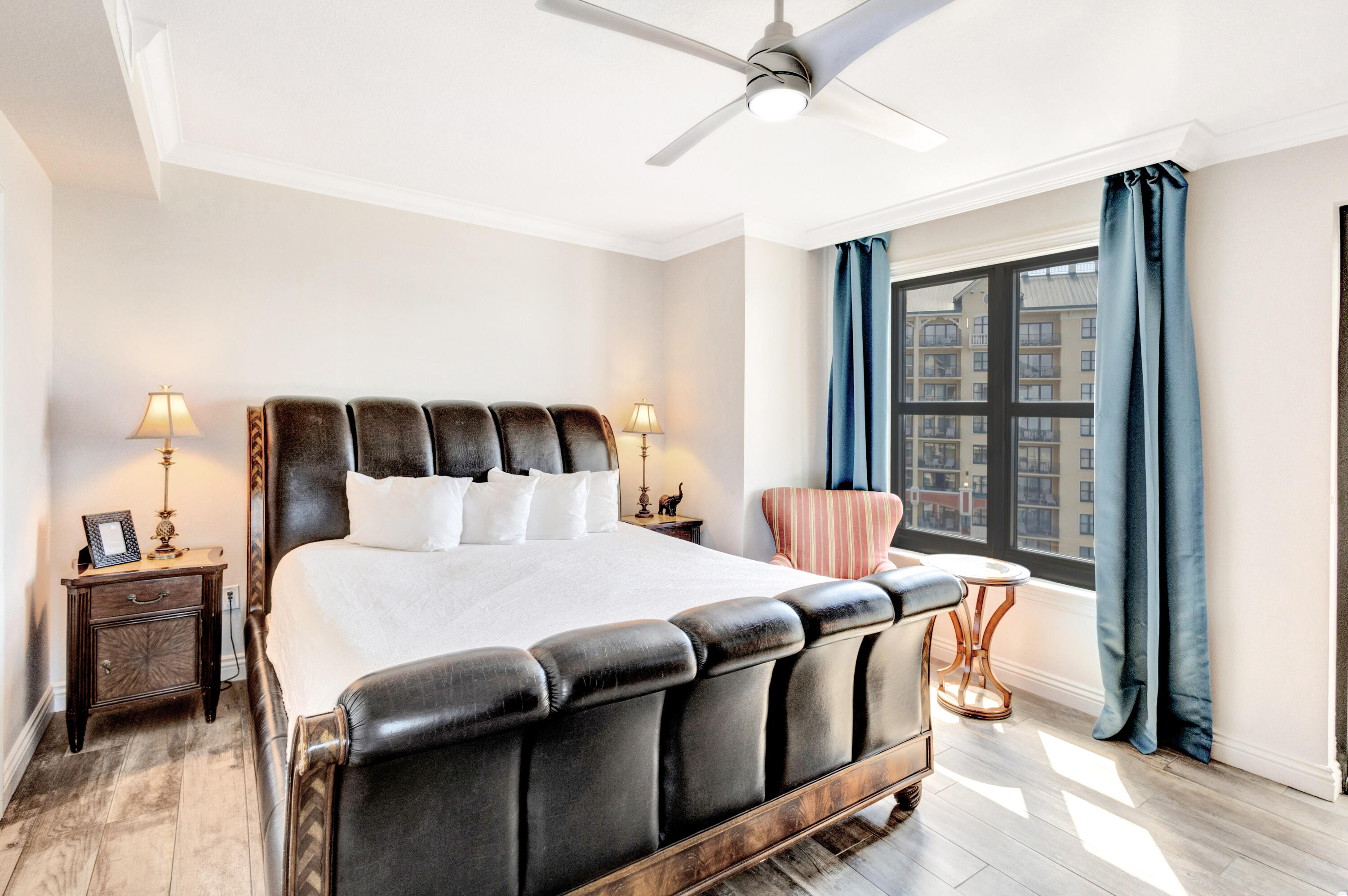 10 Harbor Boulevard, UNIT W1025