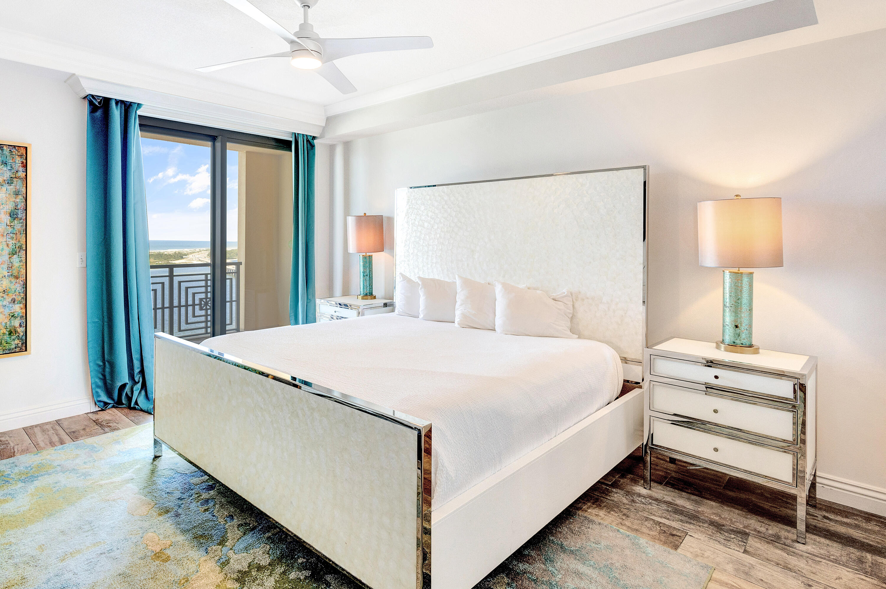 10 Harbor Boulevard, UNIT W1025