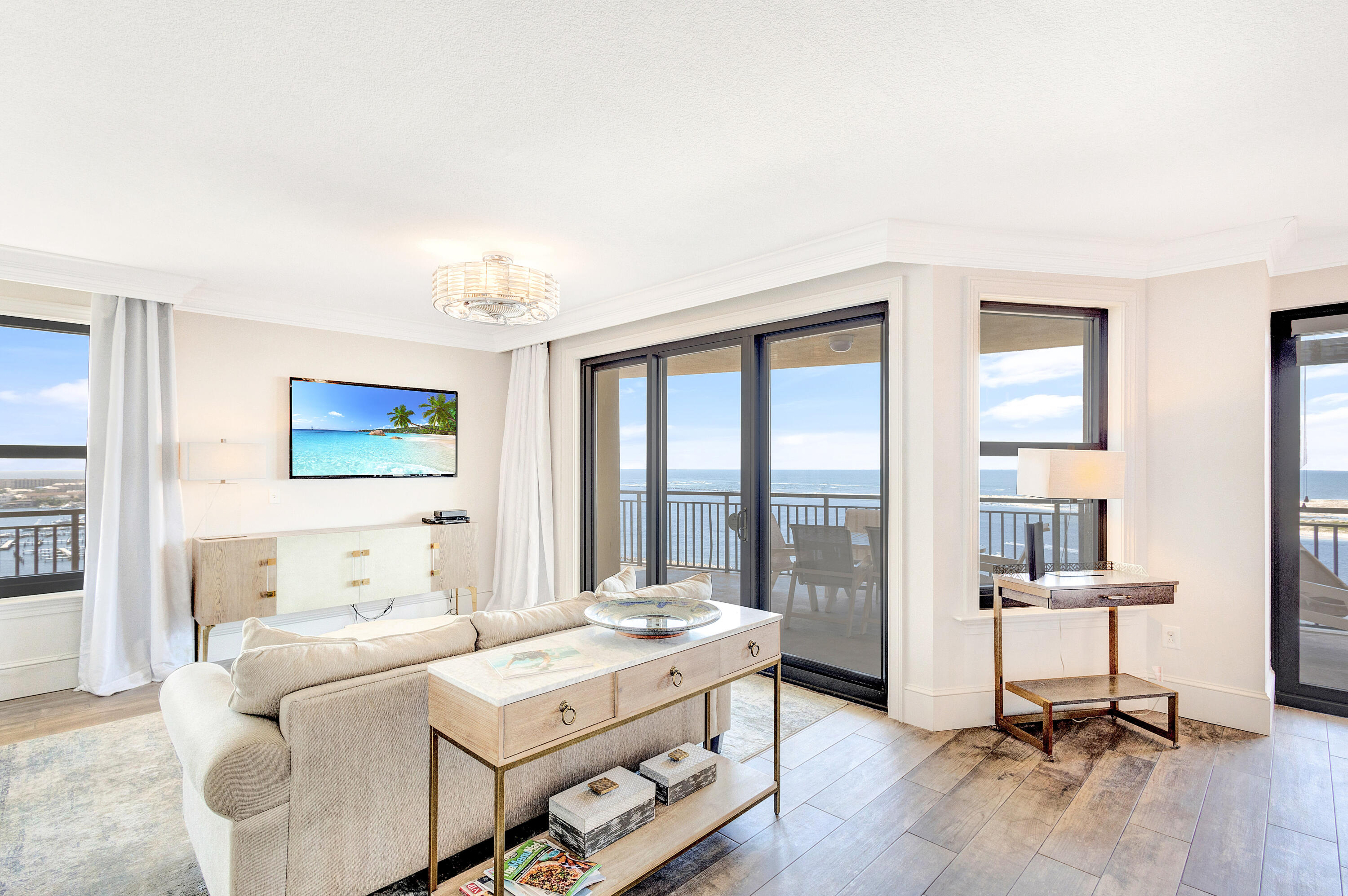 10 Harbor Boulevard, UNIT W1025