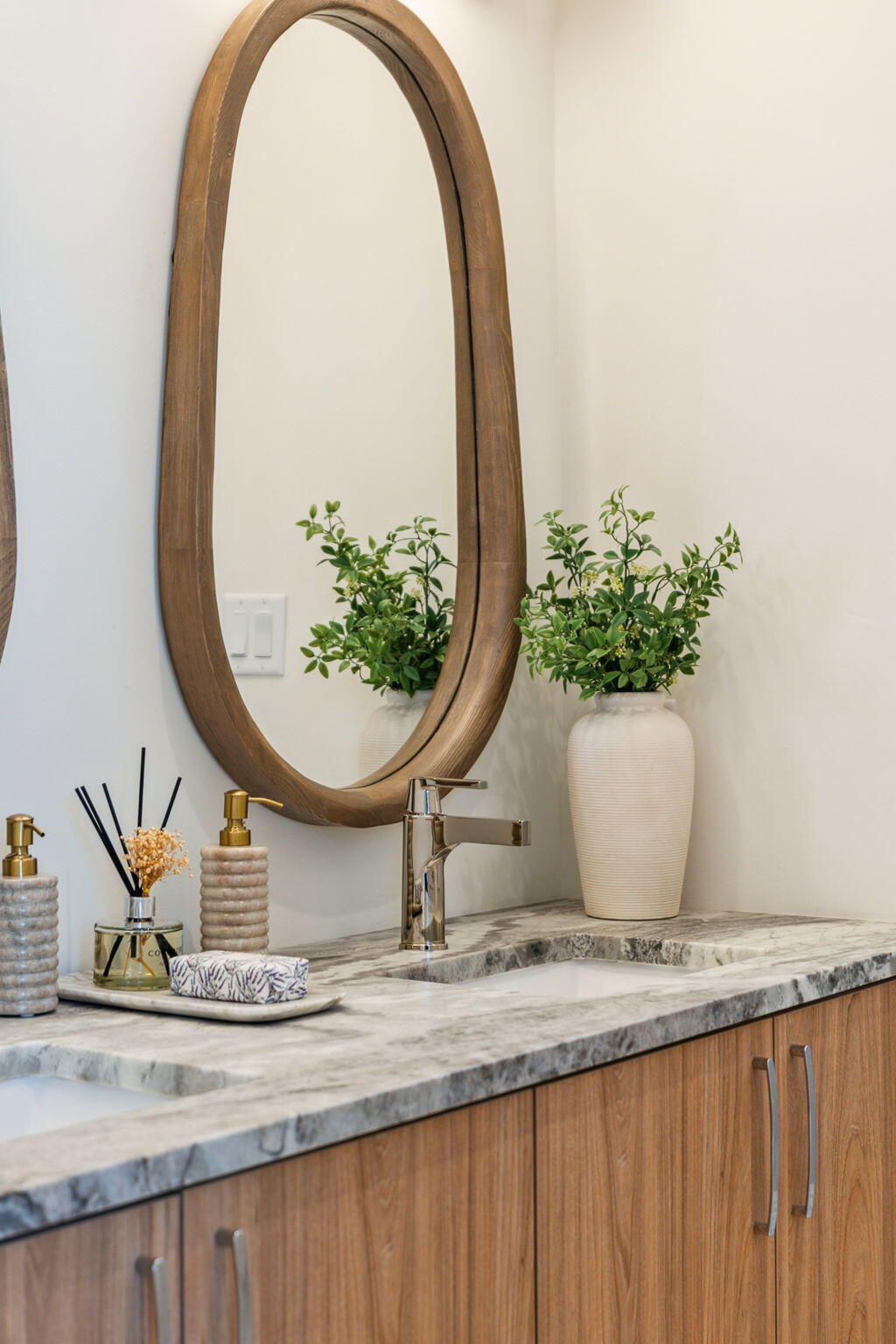 119 Sand Oaks Circle