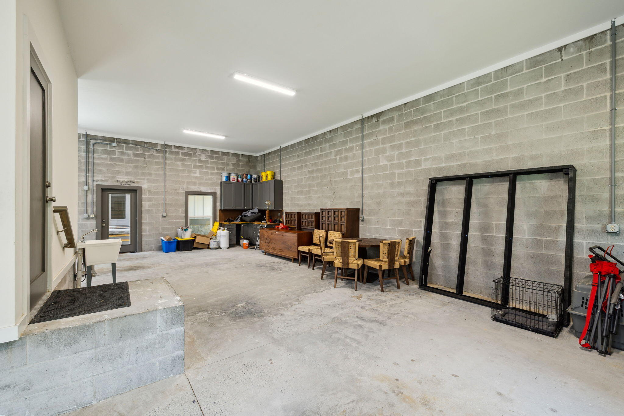 319 N Eden Park Dr Drive