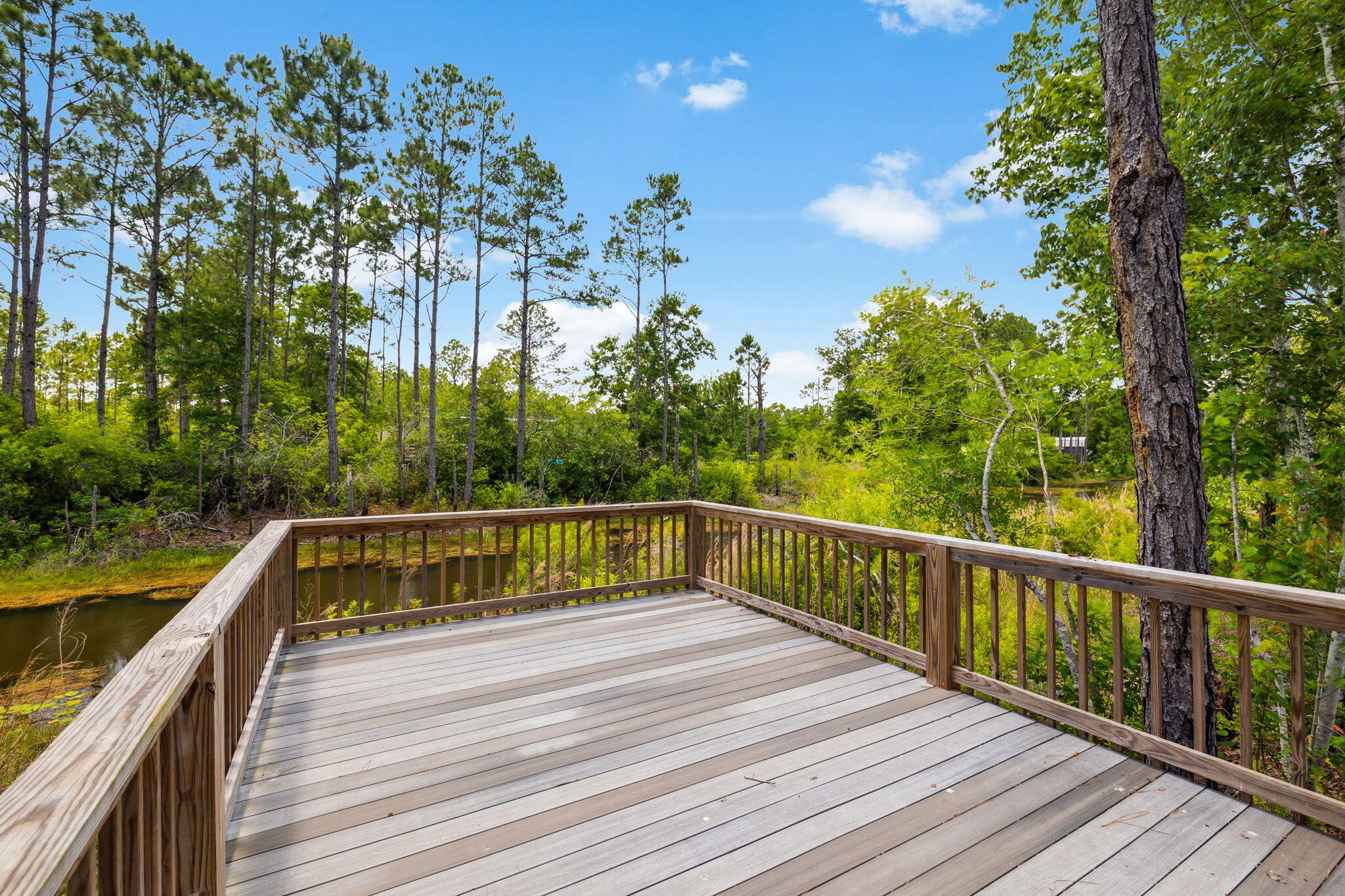 319 N Eden Park Dr Drive