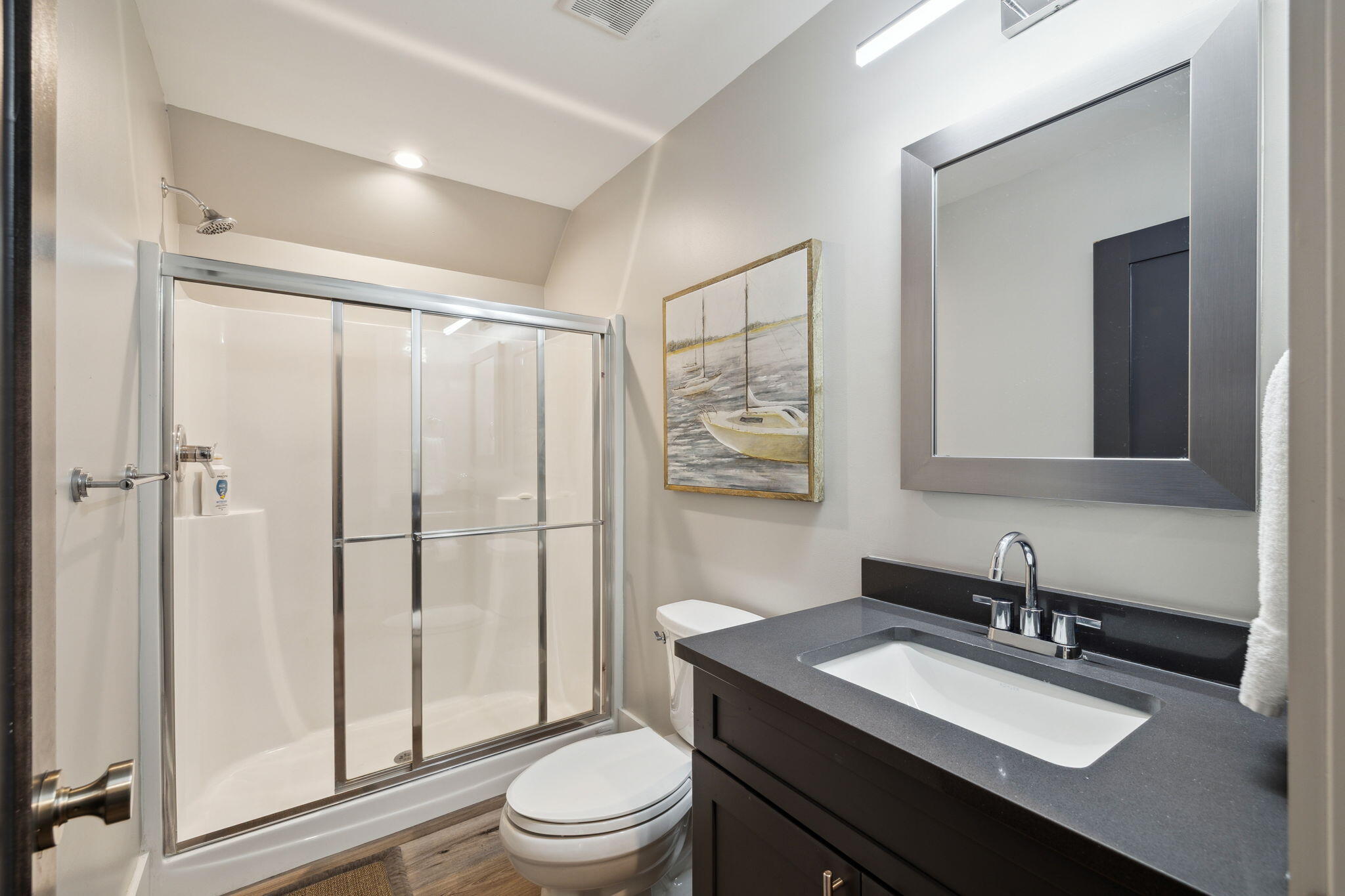 319 N Eden Park Dr Drive