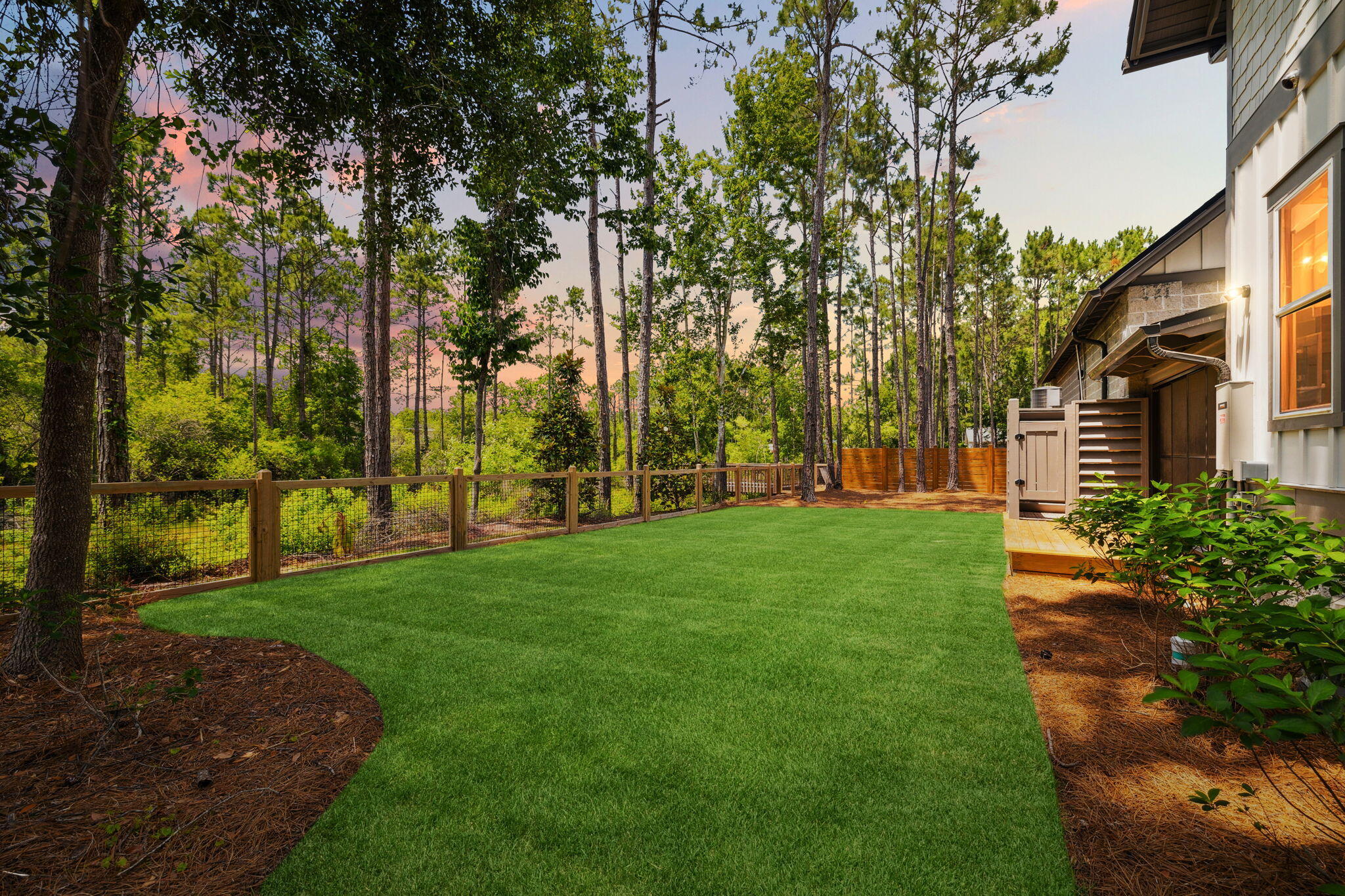 319 N Eden Park Dr Drive