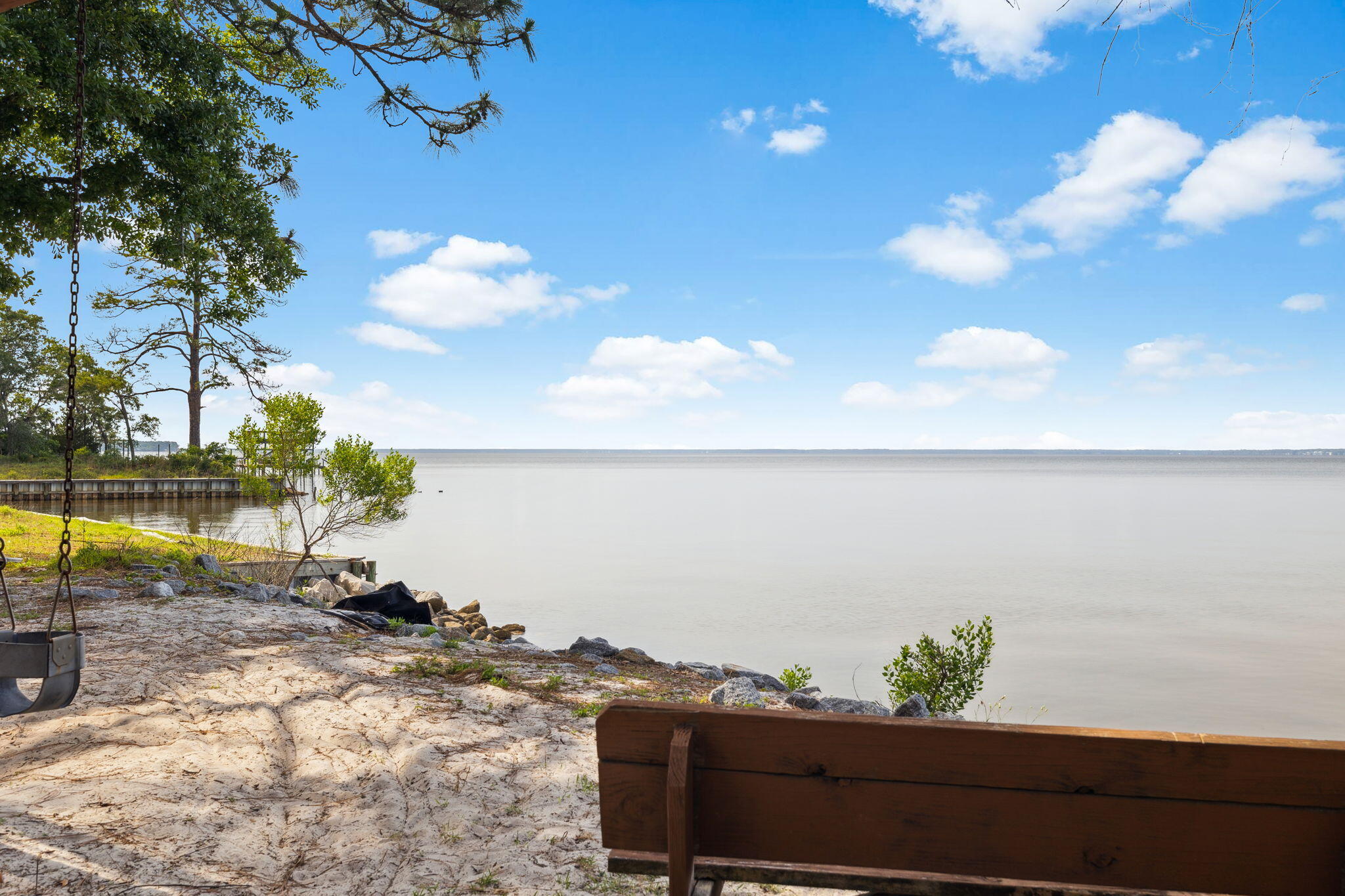 319 N Eden Park Dr Drive