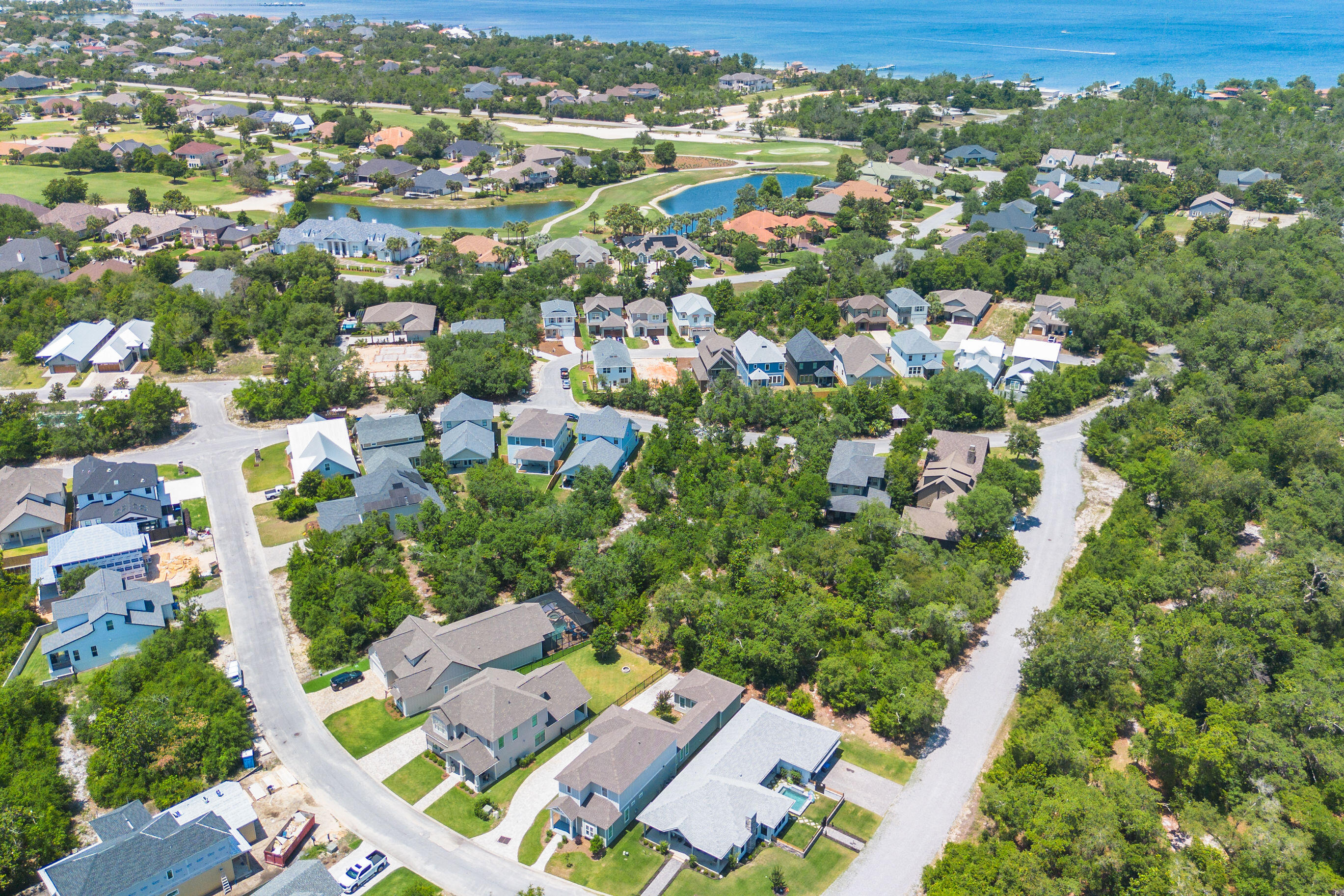 3913 Magnolia Bluff Lane