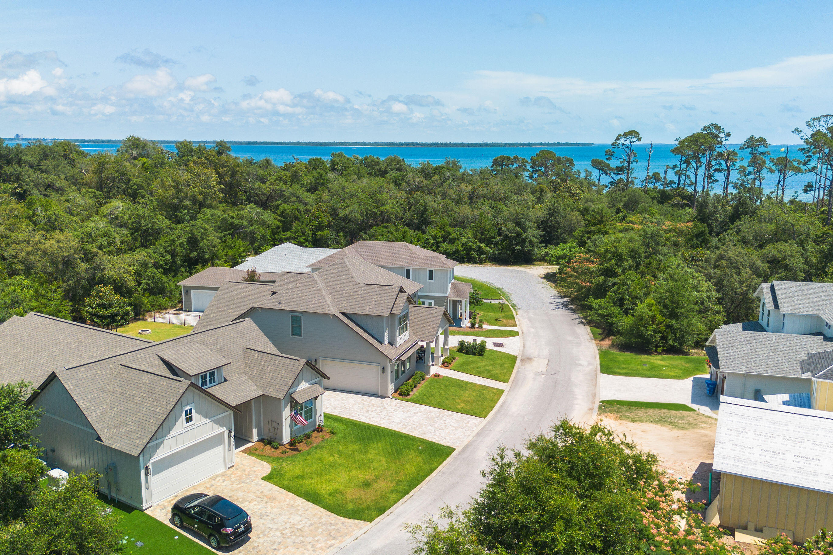 3913 Magnolia Bluff Lane