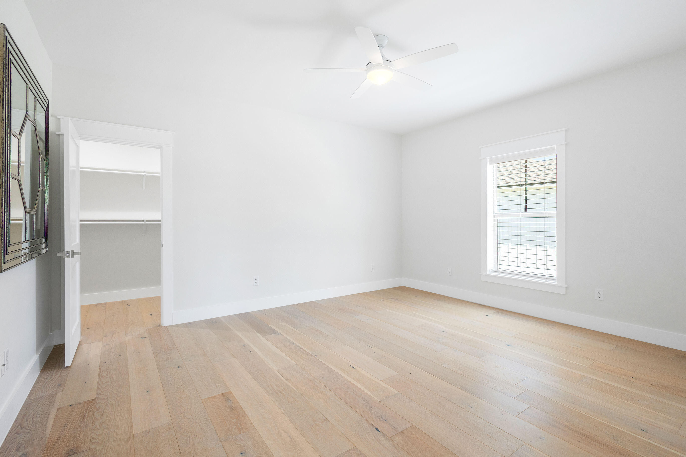 3913 Magnolia Bluff Lane