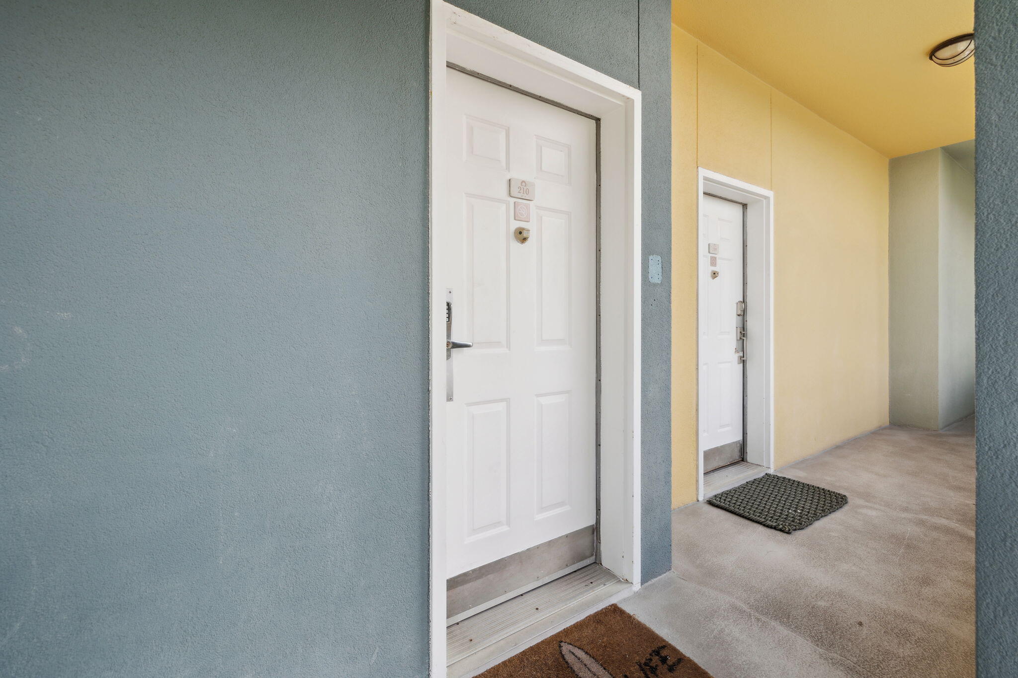 95 Laura Hamilton Boulevard, UNIT 210