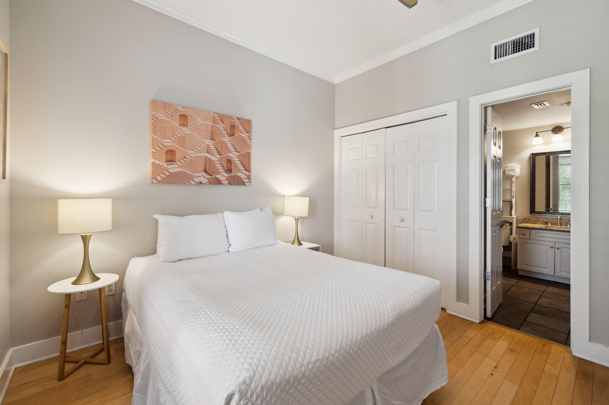 95 Laura Hamilton Boulevard, UNIT 210