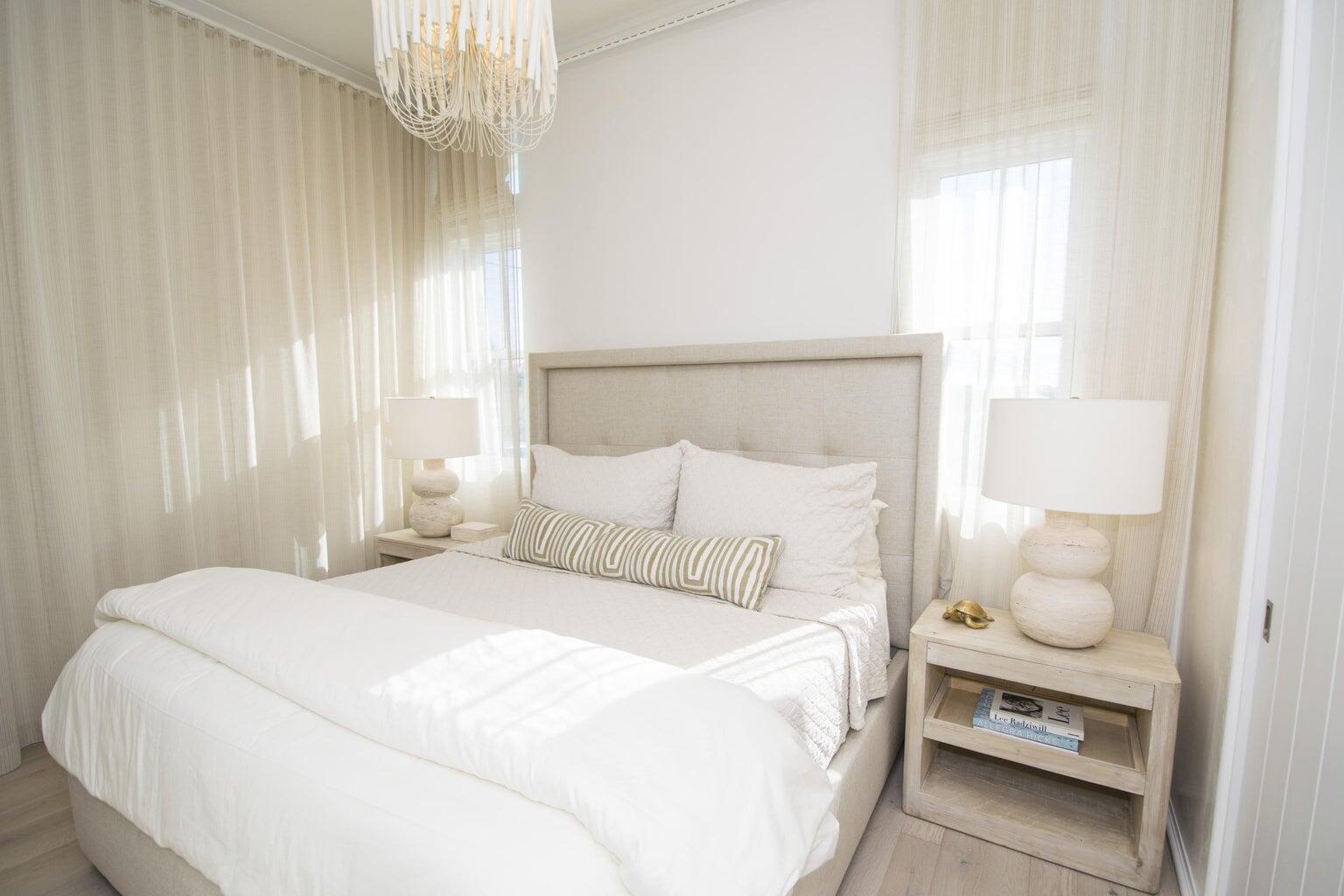 457 W Park Place Avenue