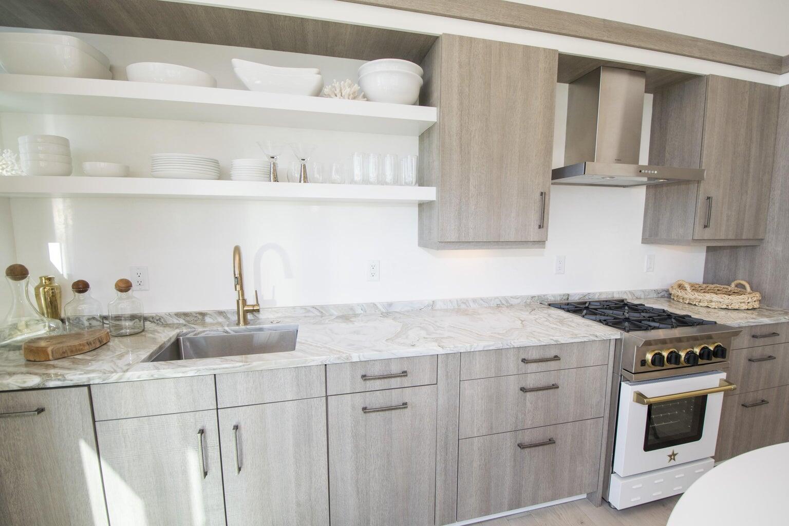 457 W Park Place Avenue