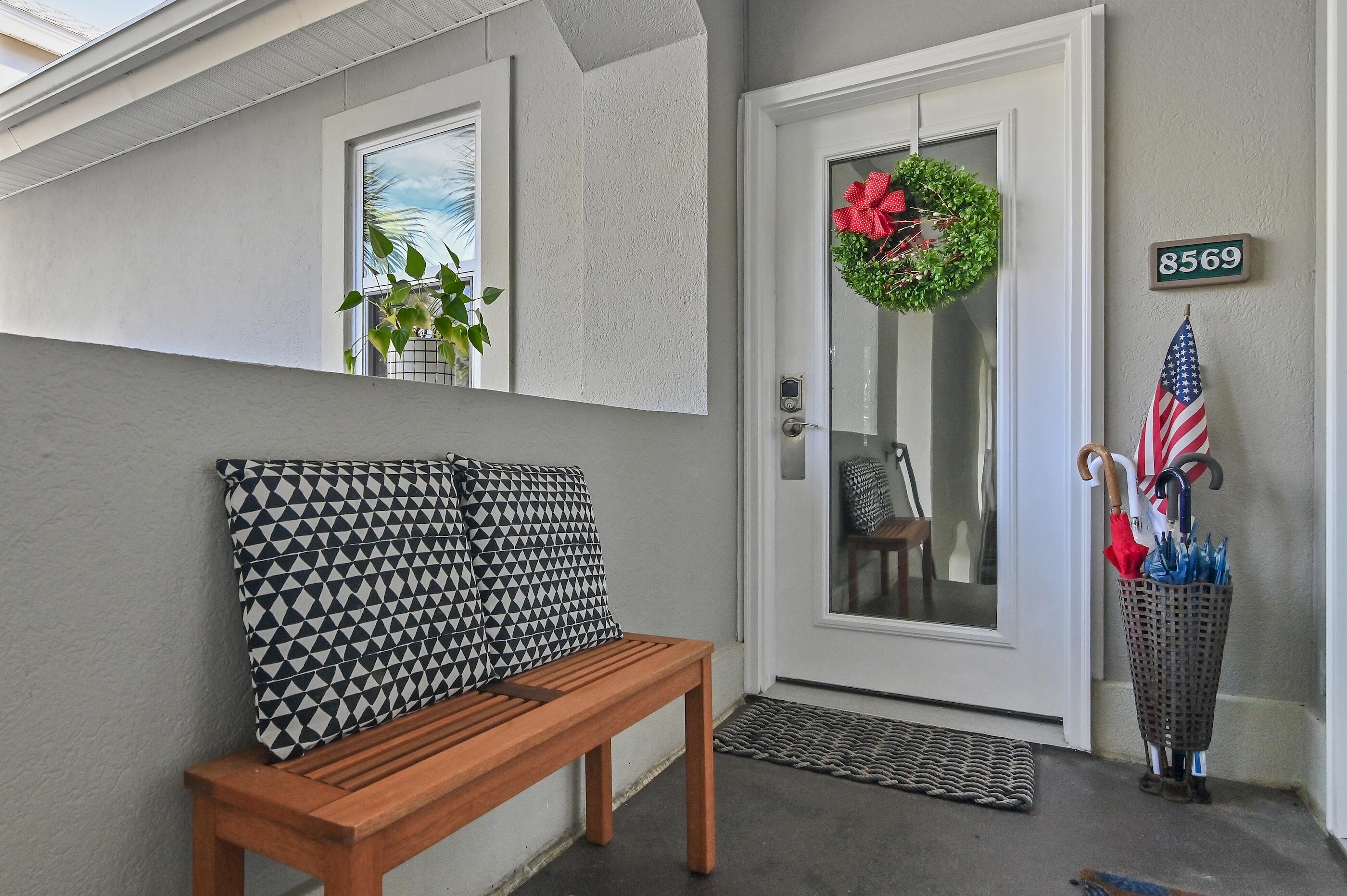 8569 Turnberry Court, 8569