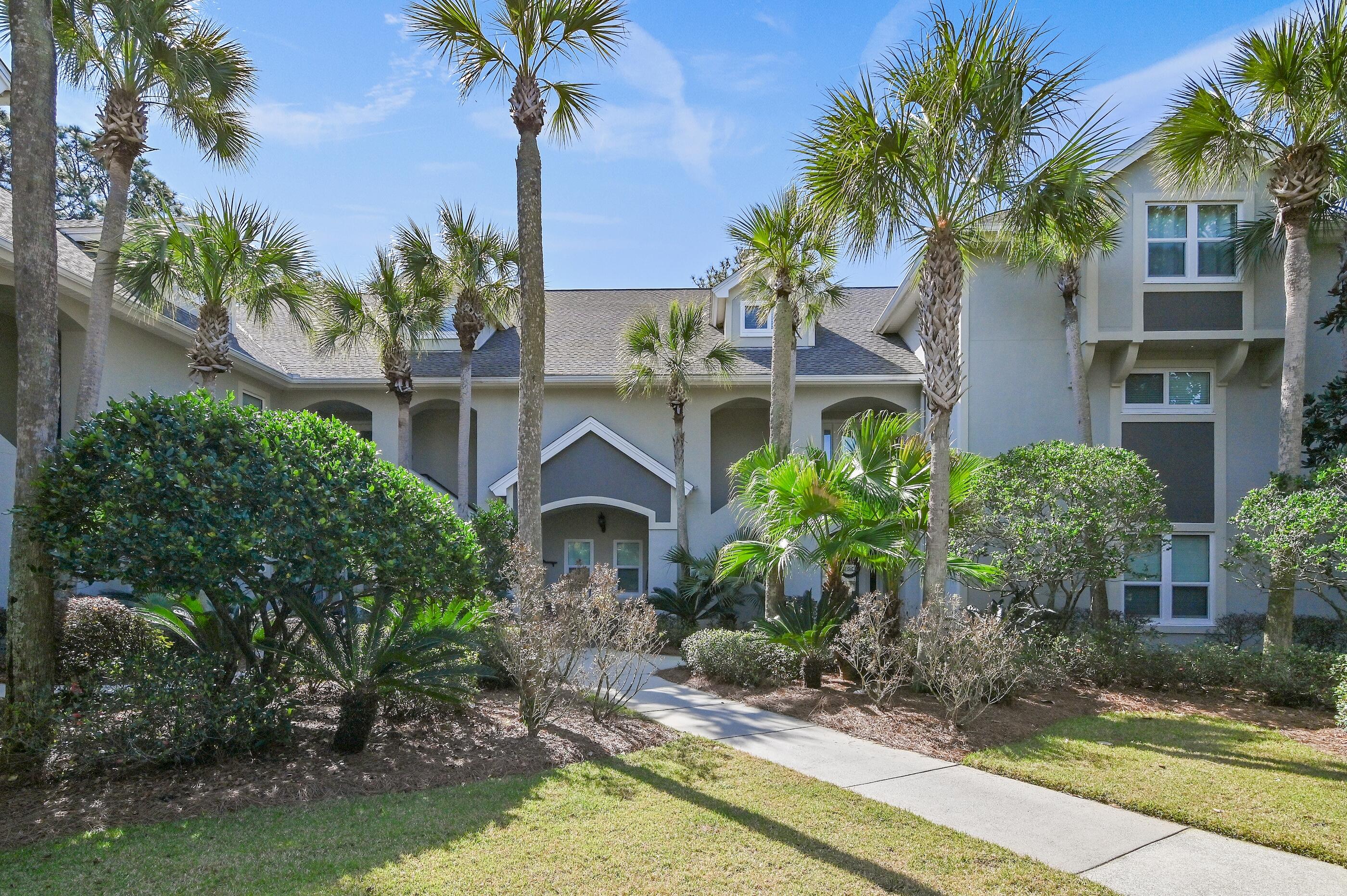 8569 Turnberry Court, 8569